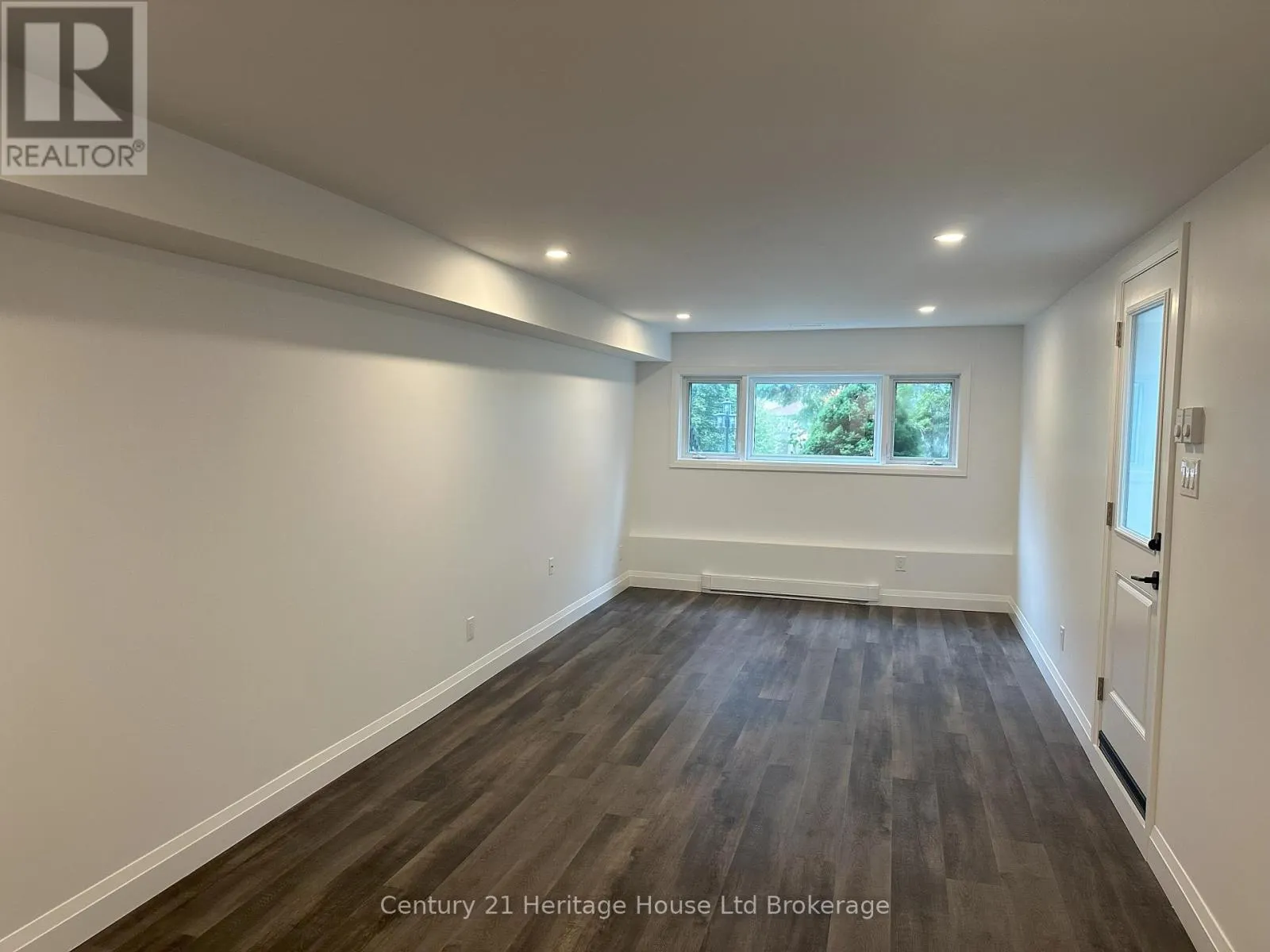 2 - 30 ZEFFER PLACE, #2