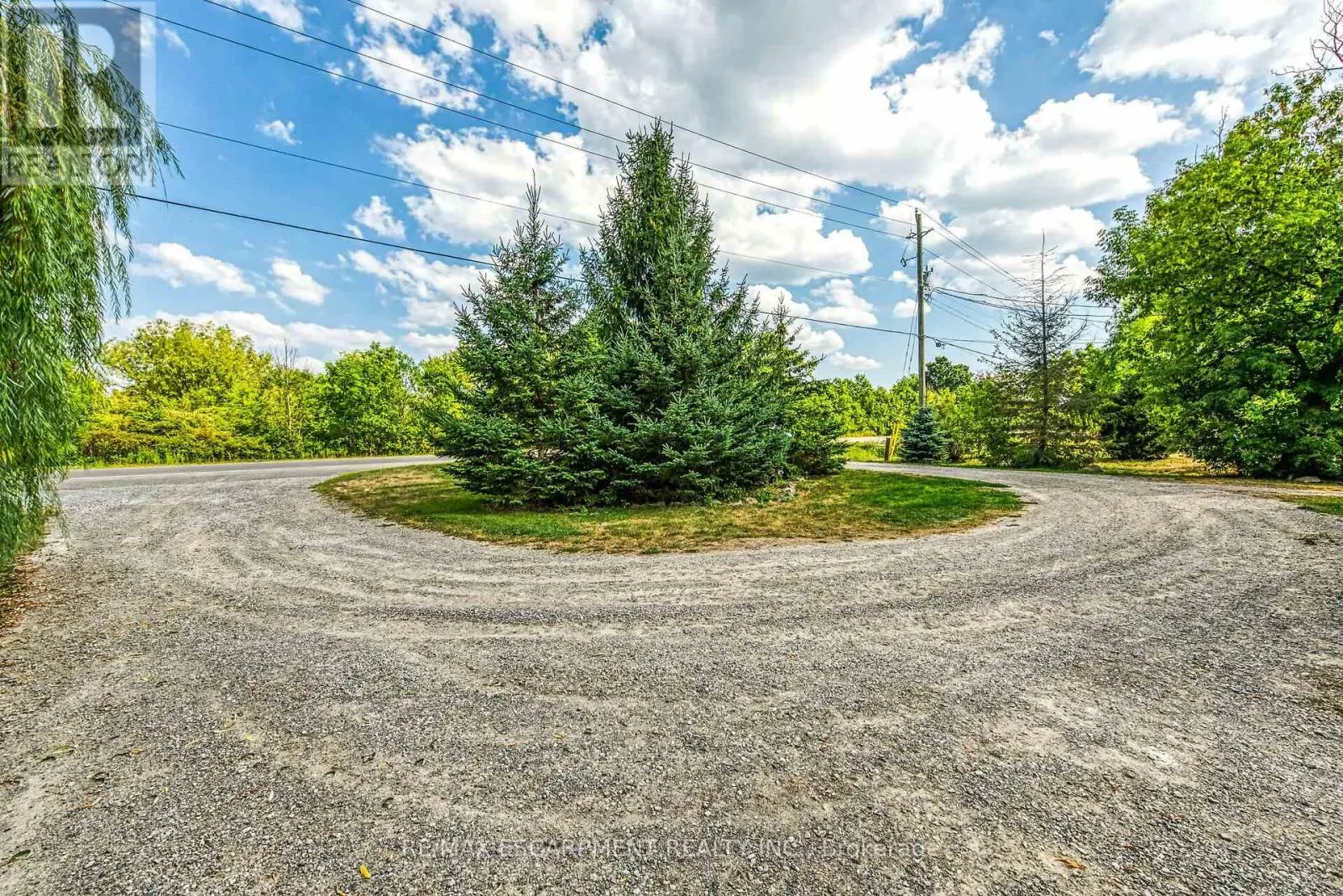 1435 MERRITTVILLE HIGHWAY