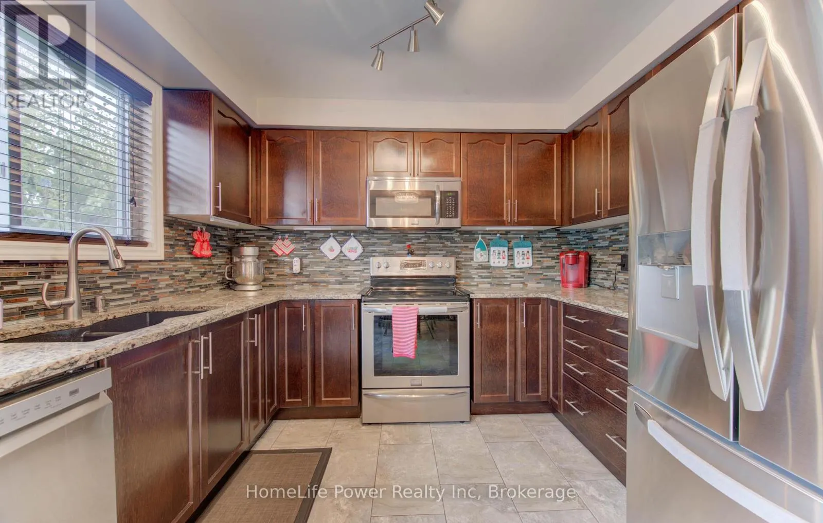 87 SUGAR MAPLE STREET