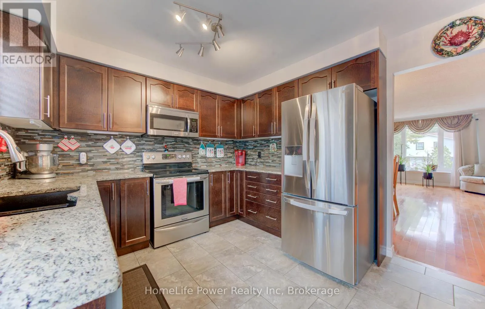87 SUGAR MAPLE STREET