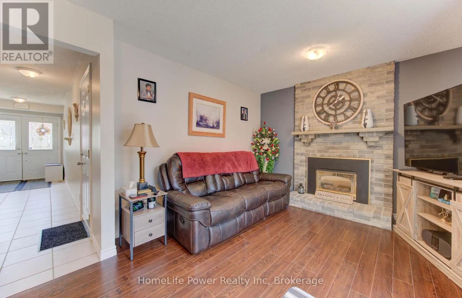87 SUGAR MAPLE STREET