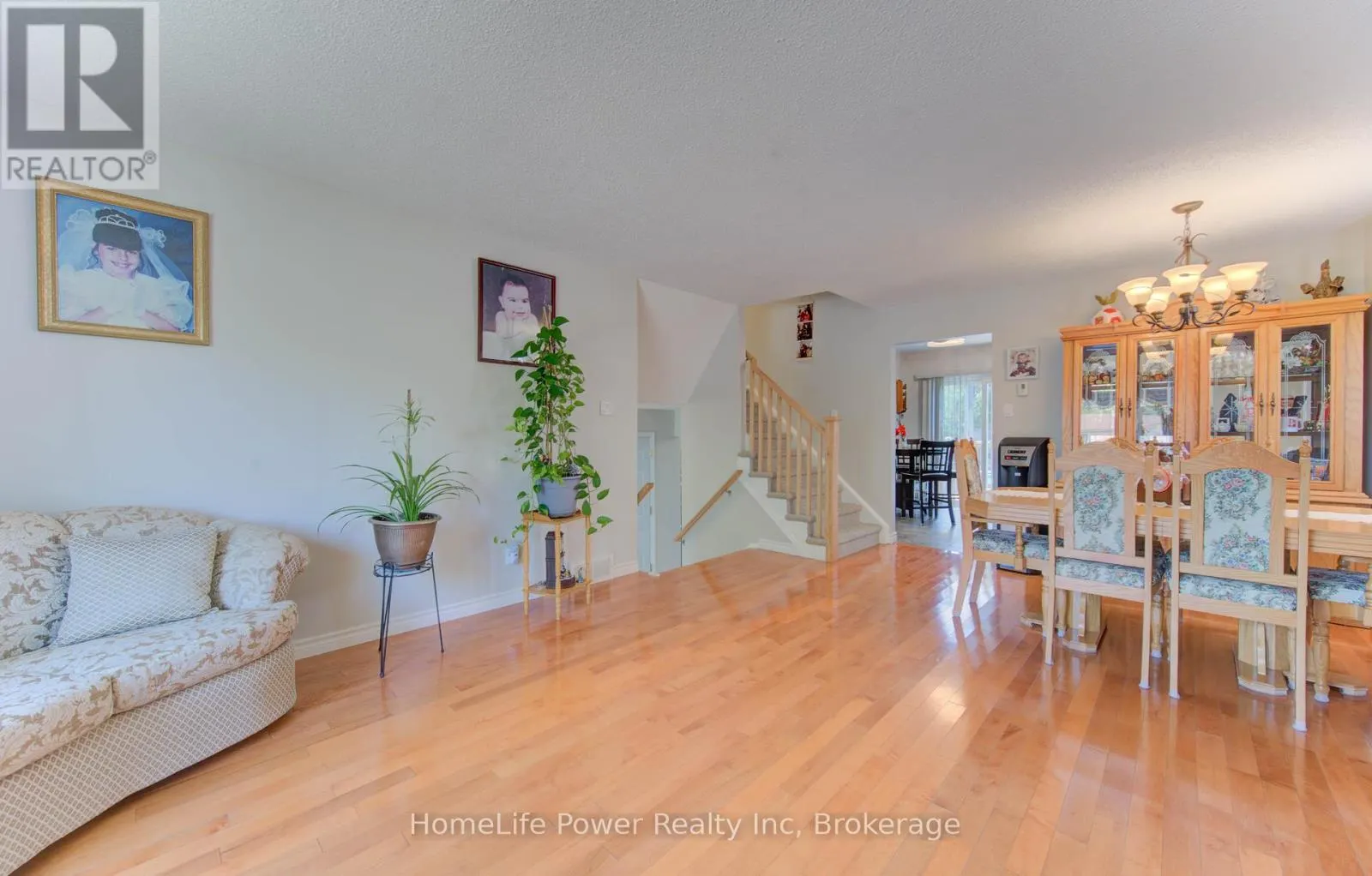87 SUGAR MAPLE STREET