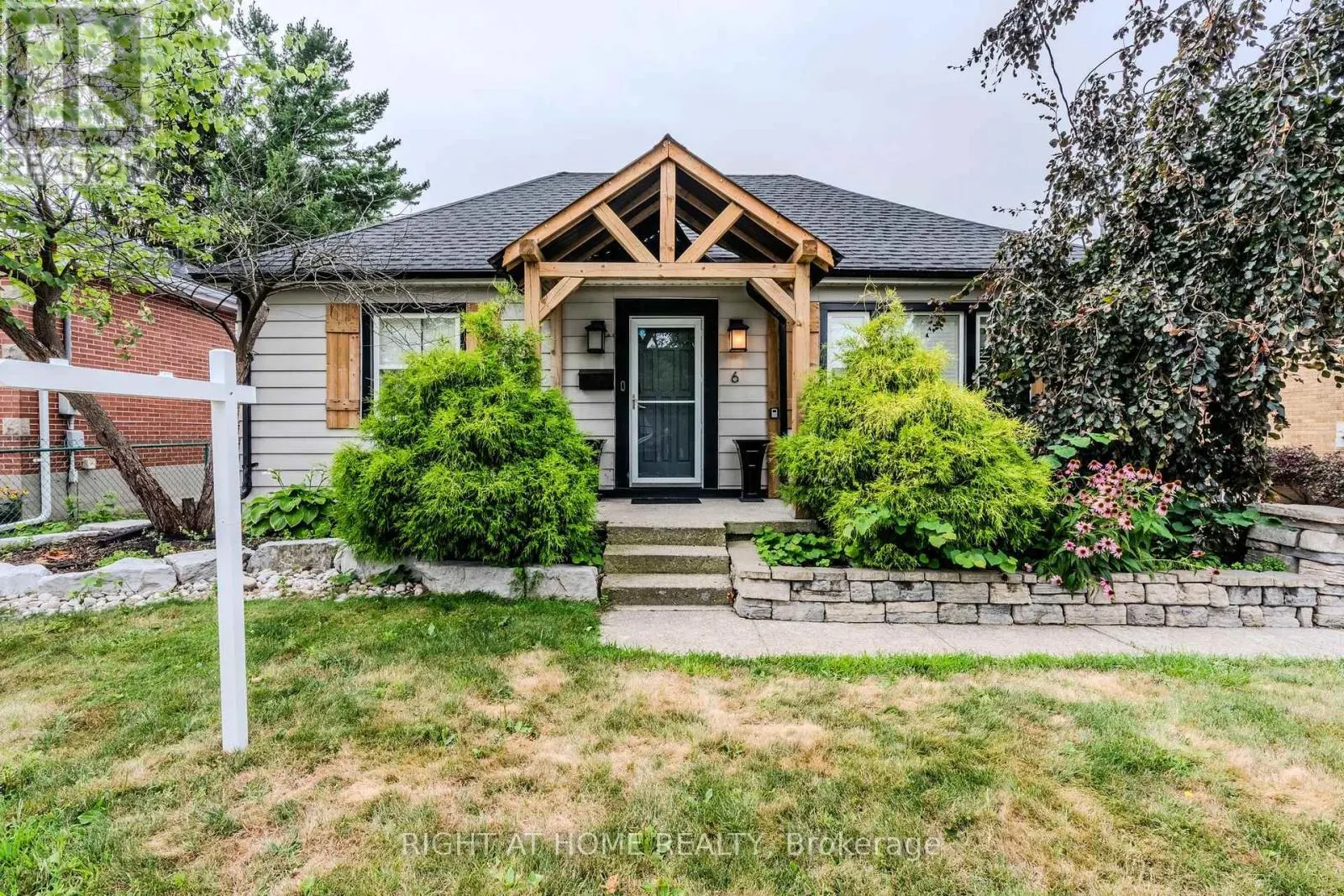 6 SUSSEX AVENUE
