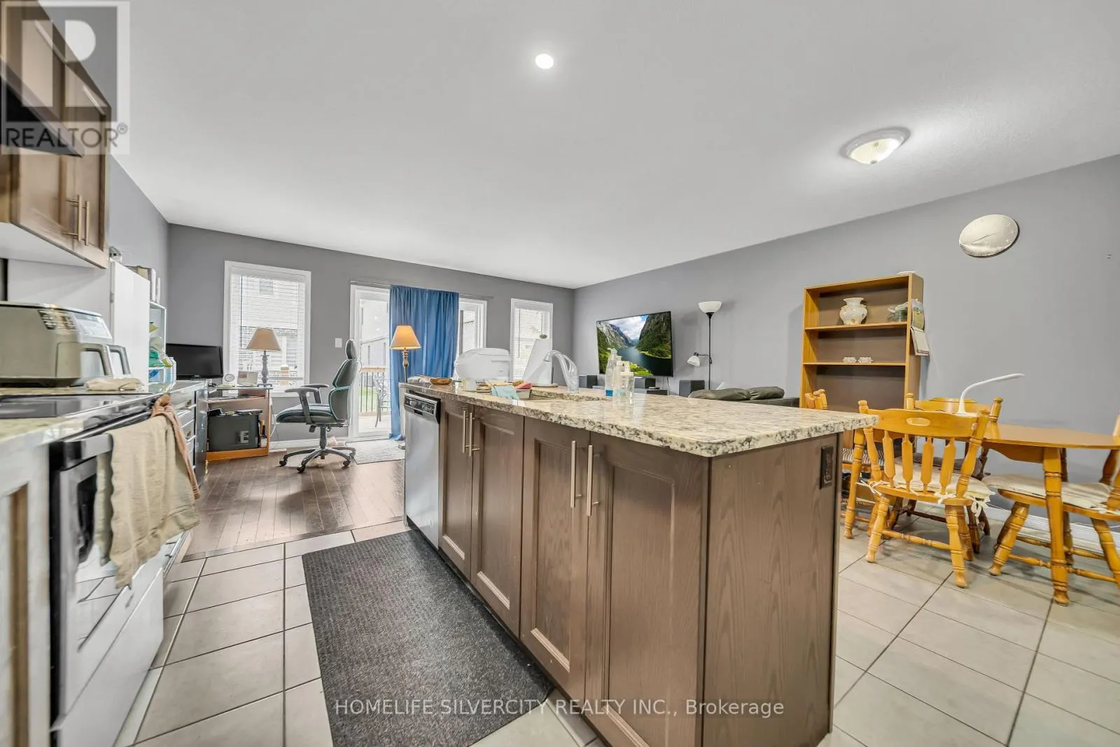 63 - 135 HARDCASTLE DRIVE