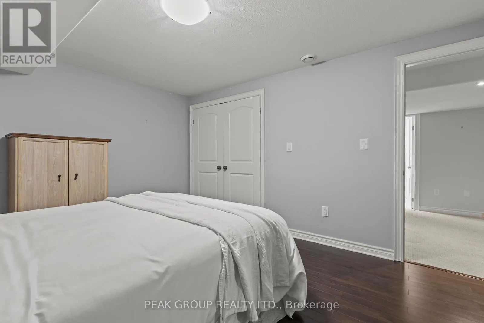 20 - 4399 MONTROSE ROAD, #20