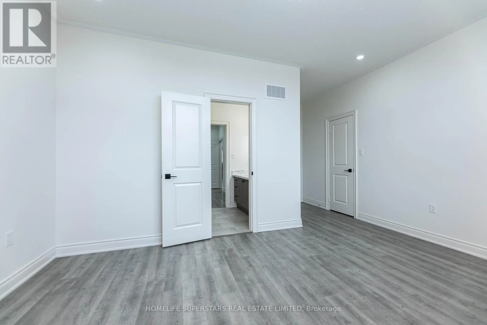 211 GRANITE RIDGE TRAIL