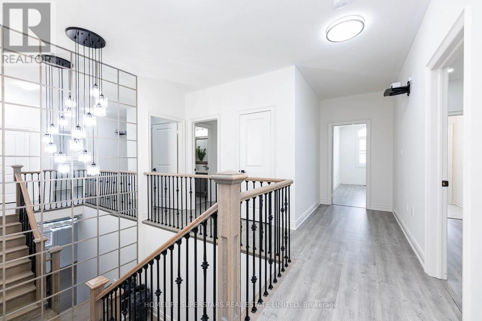 211 GRANITE RIDGE TRAIL