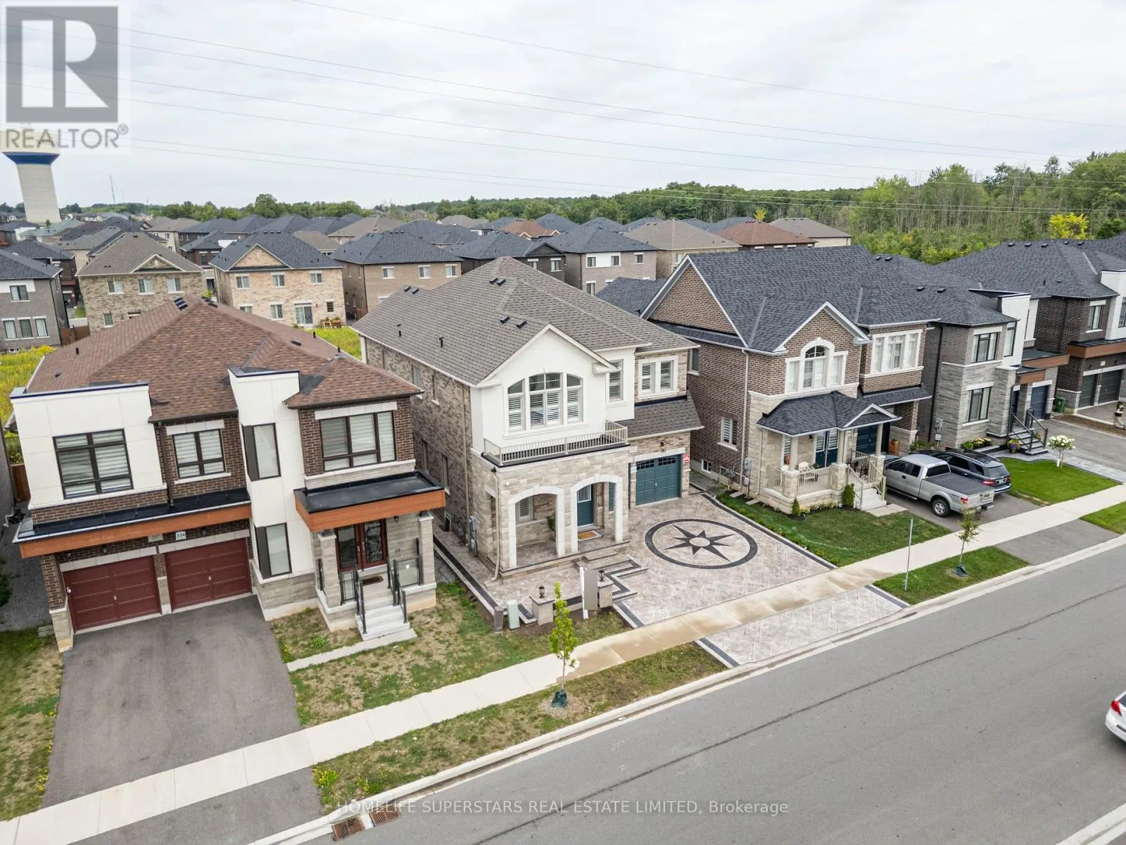 211 GRANITE RIDGE TRAIL