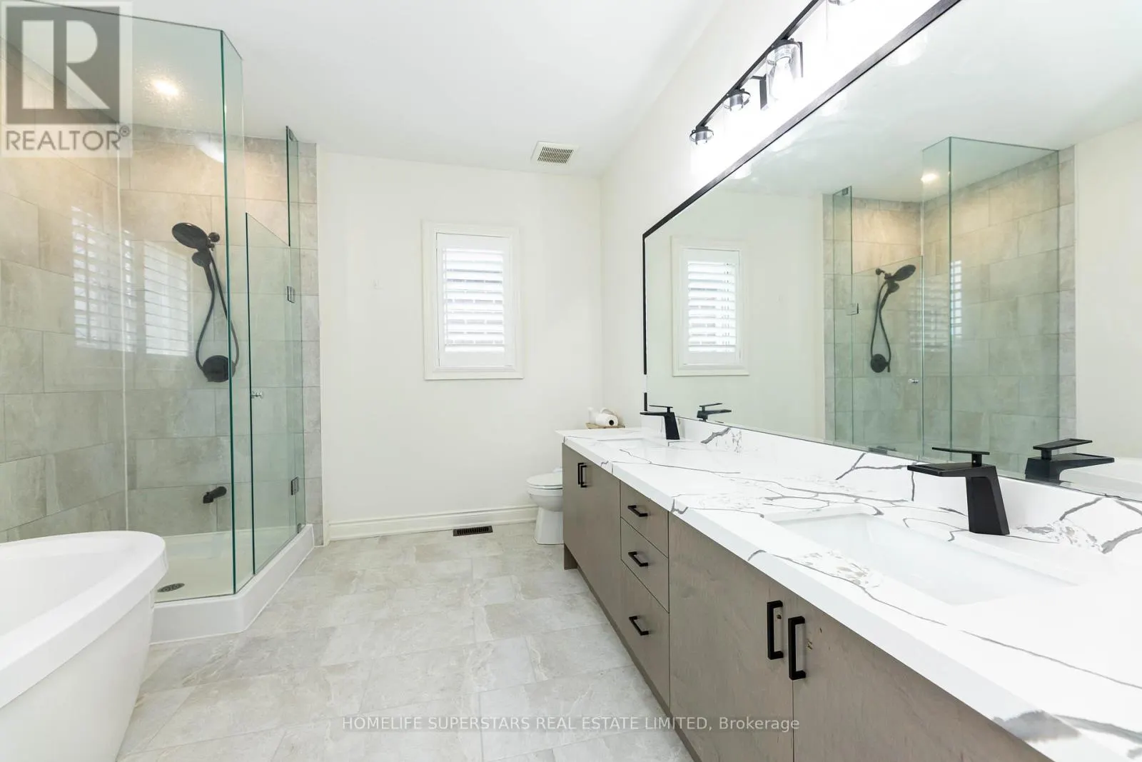 211 GRANITE RIDGE TRAIL