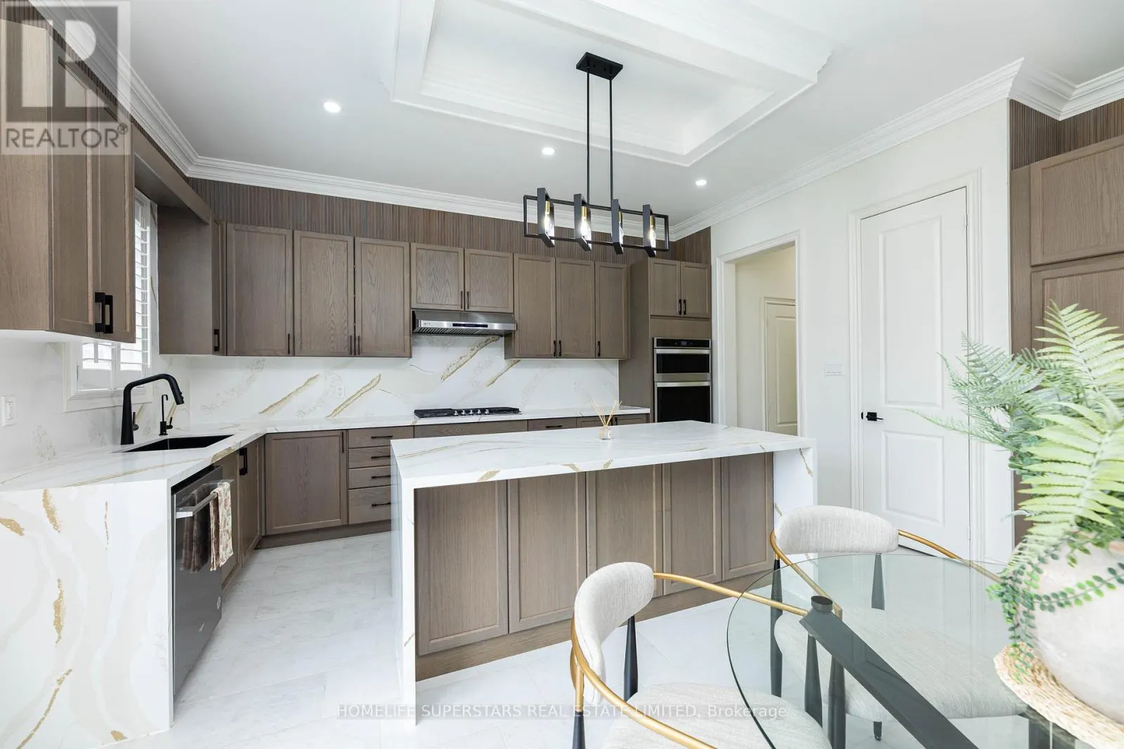 211 GRANITE RIDGE TRAIL