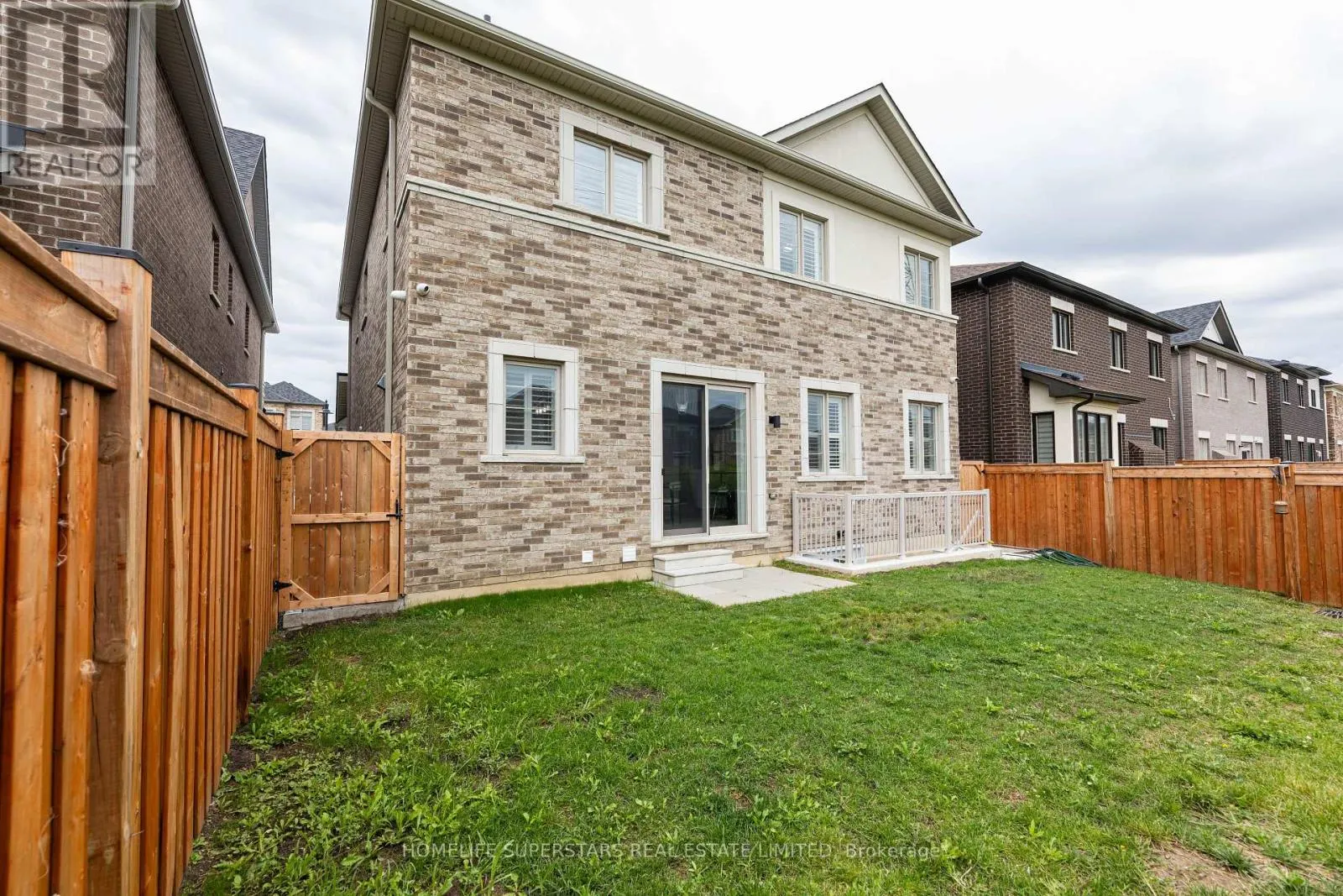 211 GRANITE RIDGE TRAIL