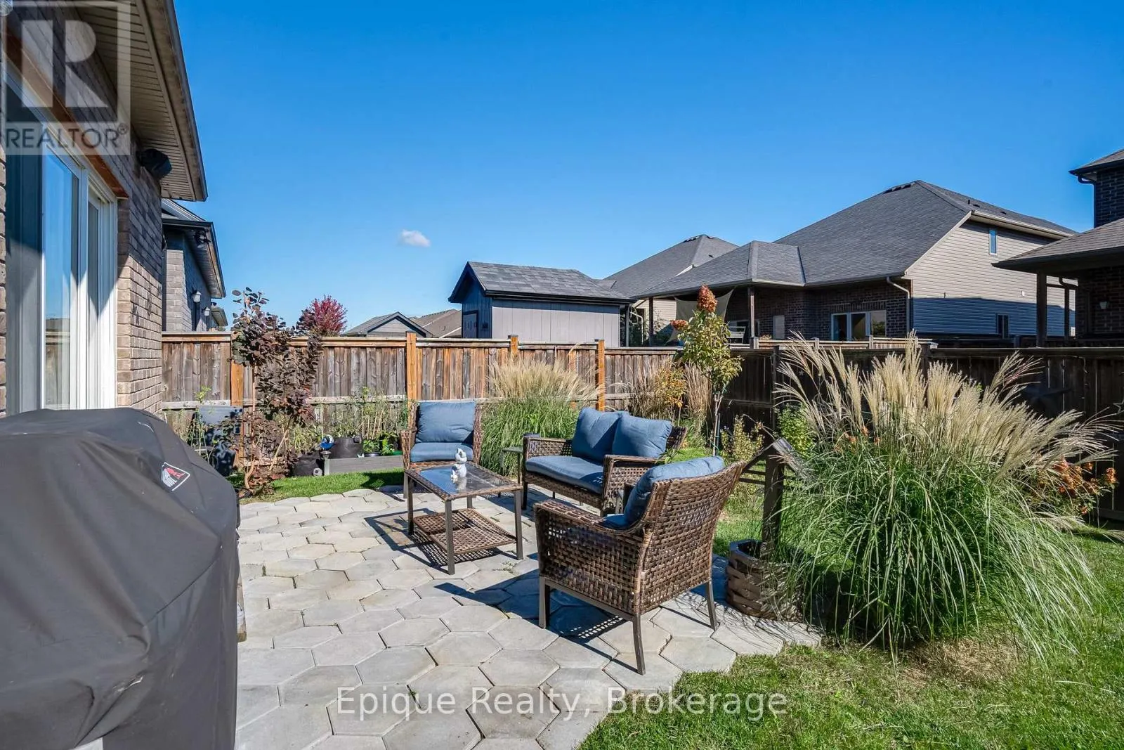 68 ROSELAWN CRESCENT