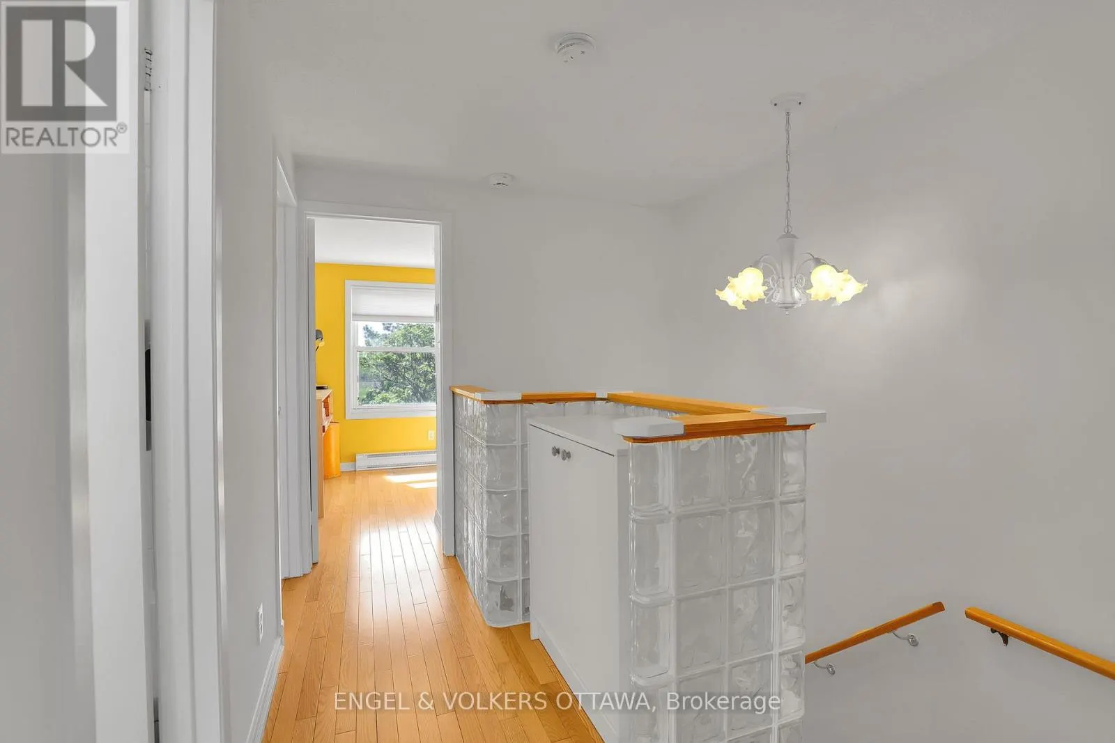 1089 BORDEN SIDE ROAD
