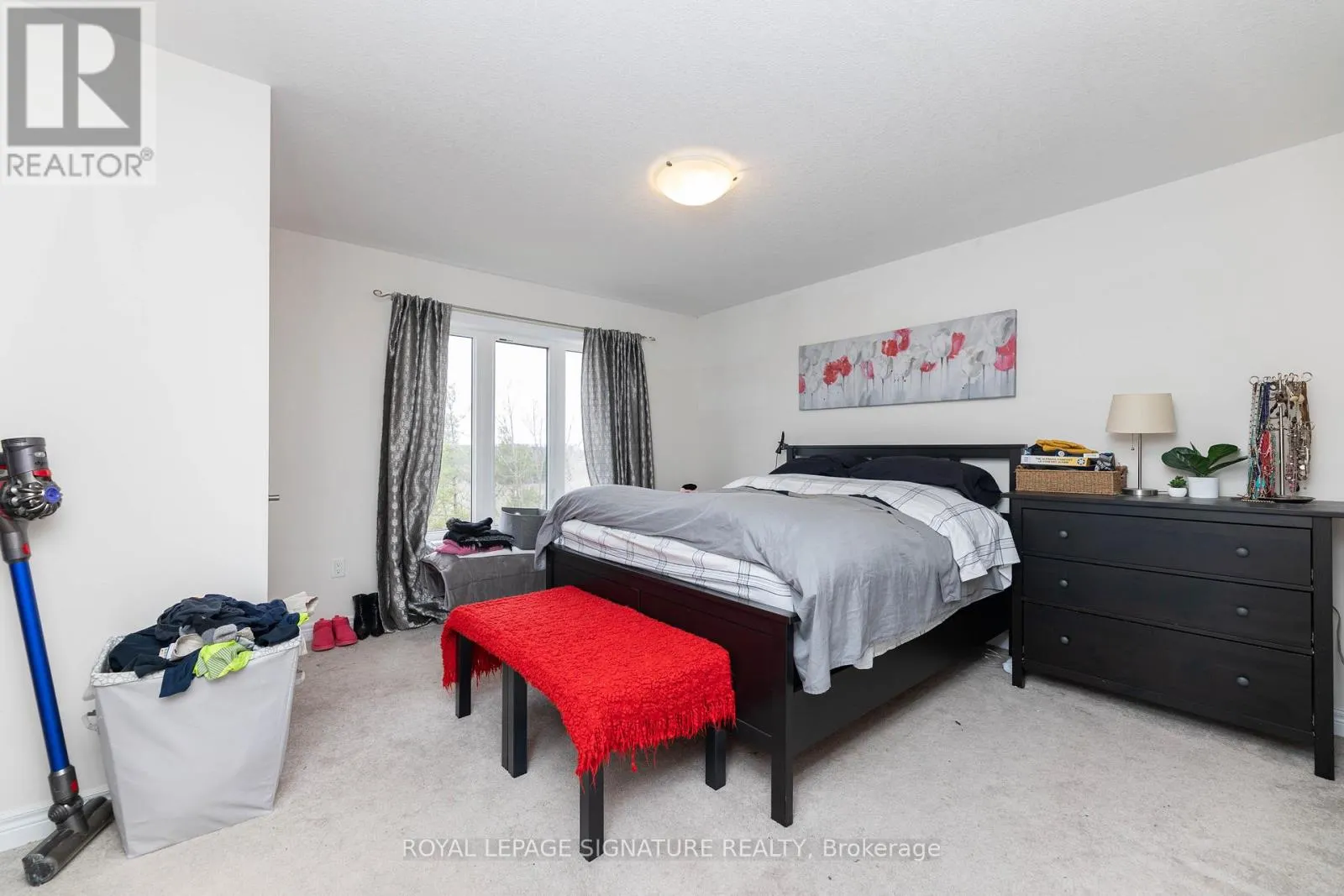11 - 740 LINDEN DRIVE