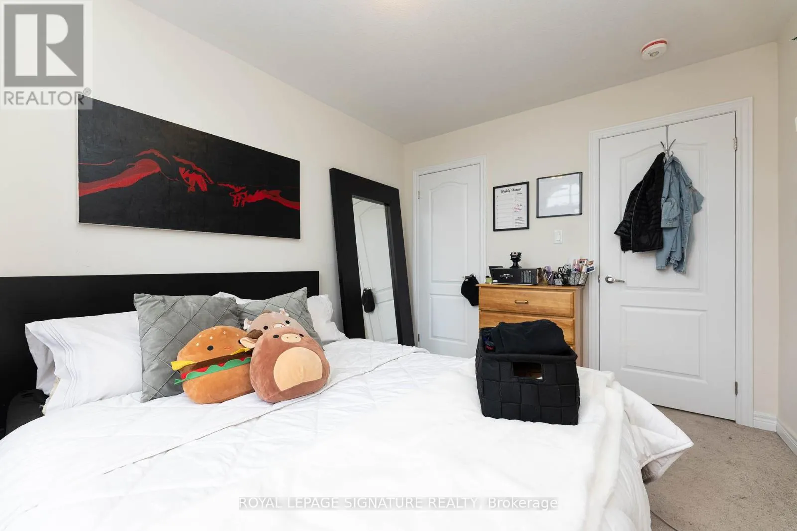11 - 740 LINDEN DRIVE