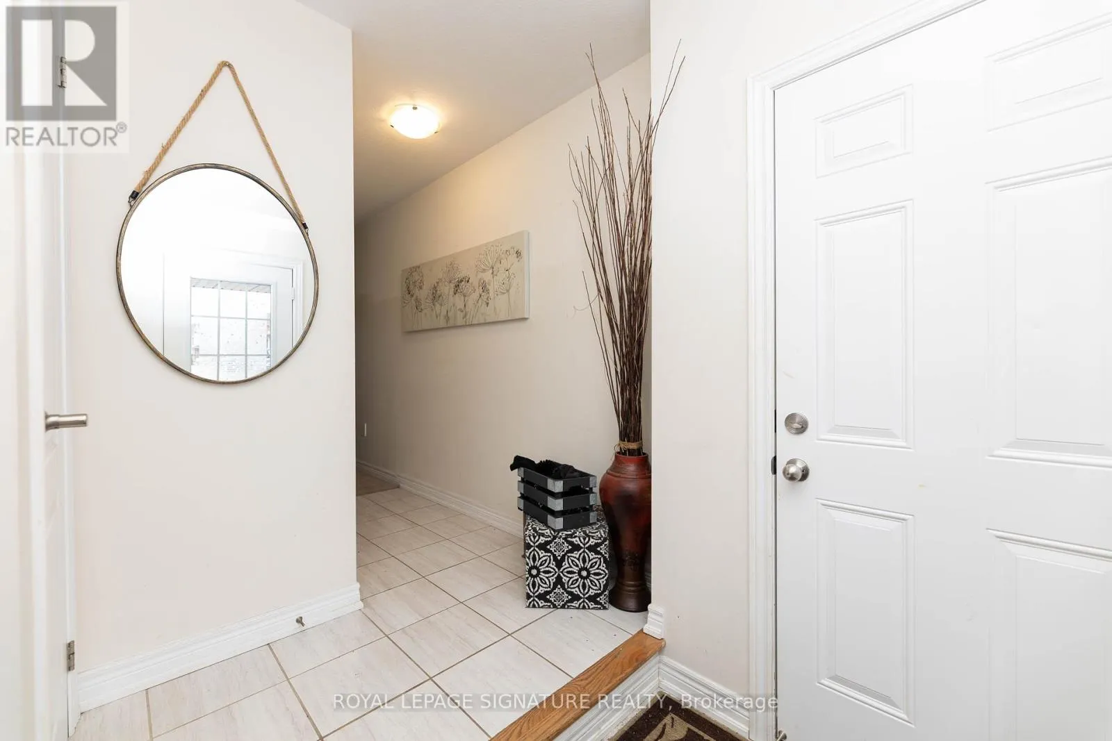 11 - 740 LINDEN DRIVE