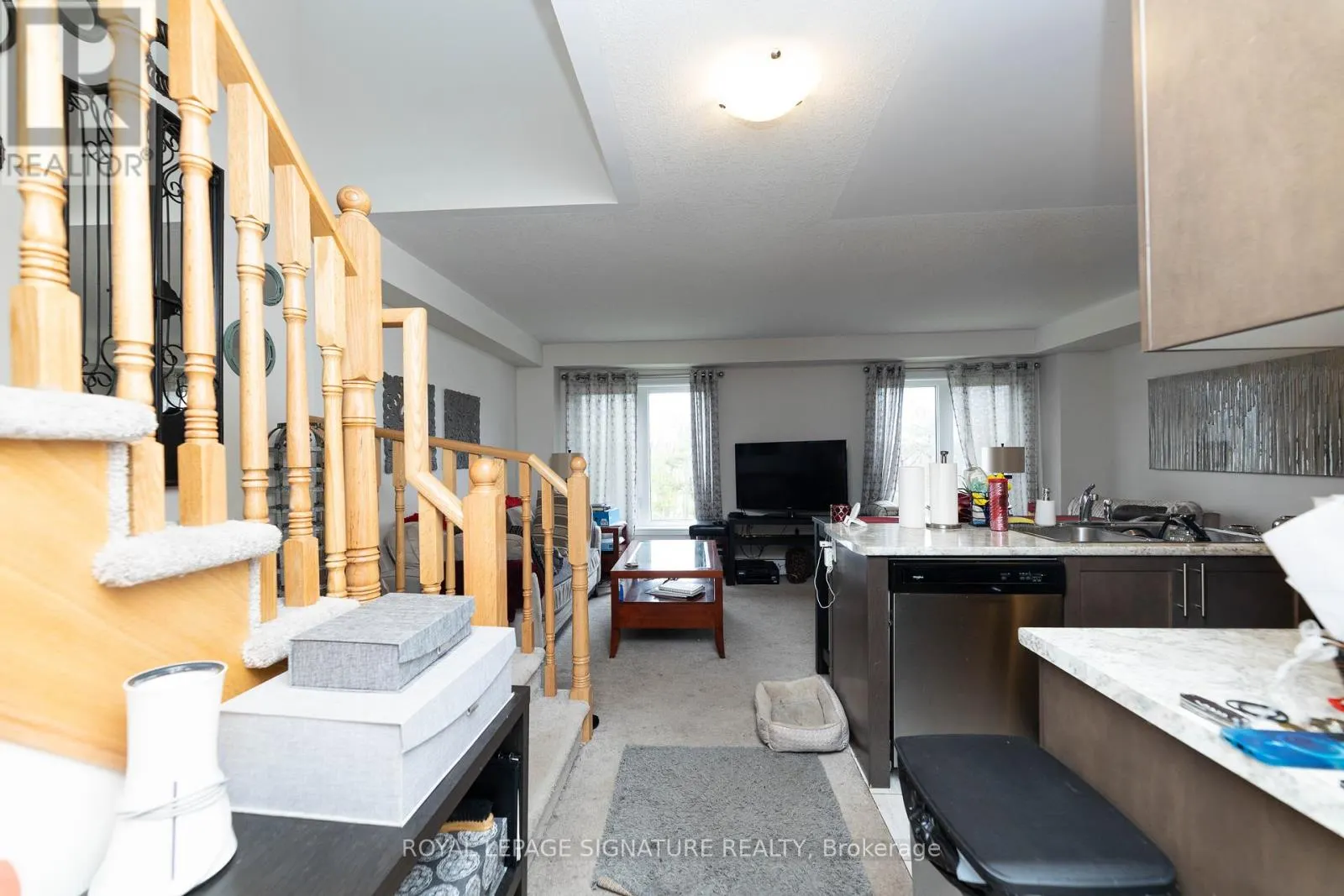 11 - 740 LINDEN DRIVE