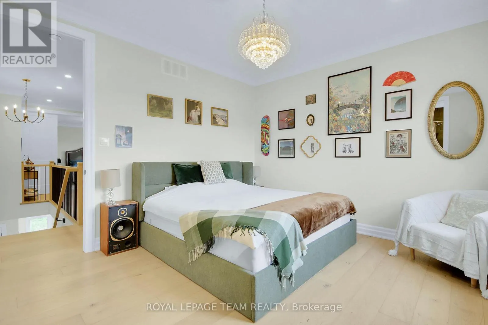 4019 PERENNIAL WAY