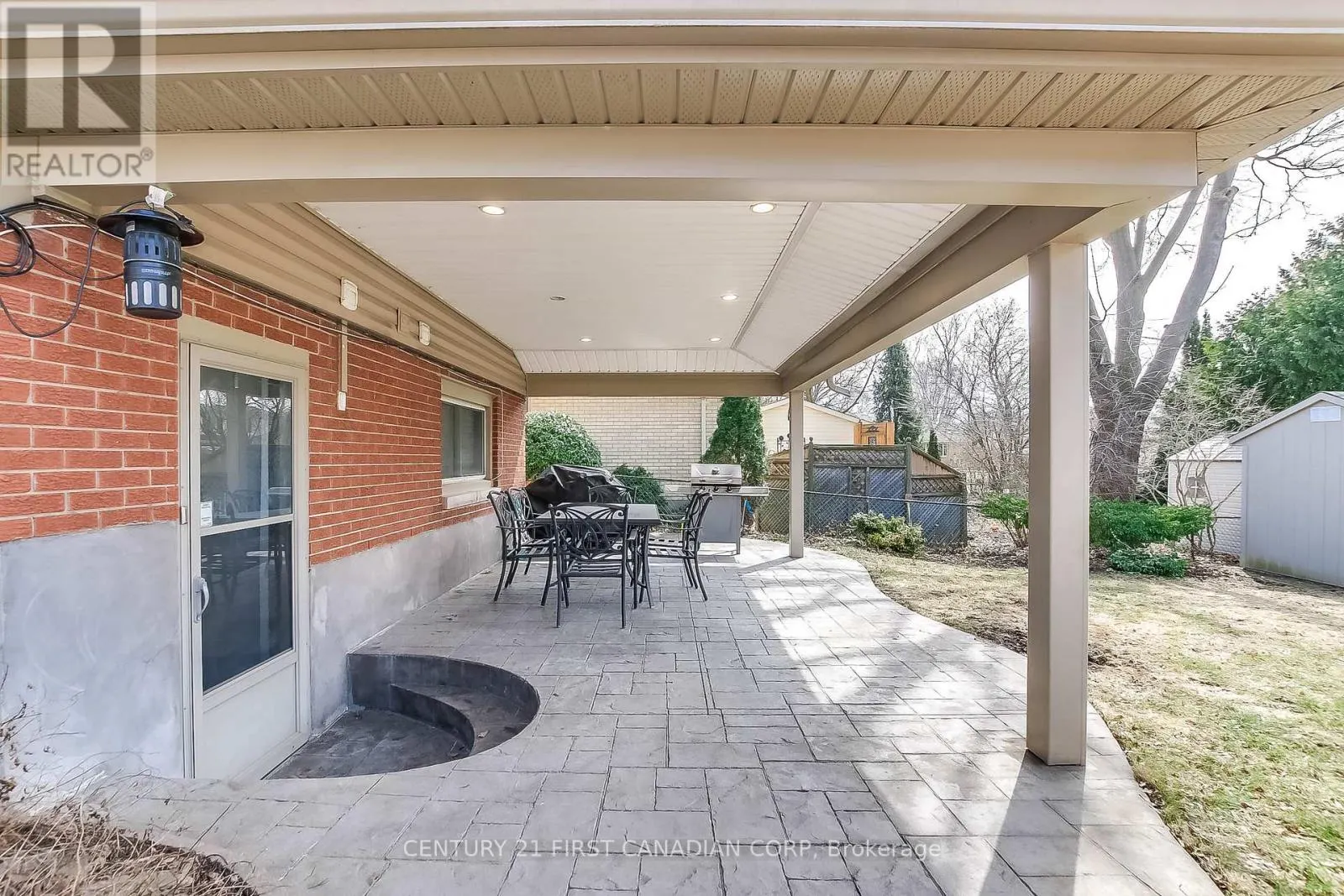 1473 GLENGARRY AVENUE