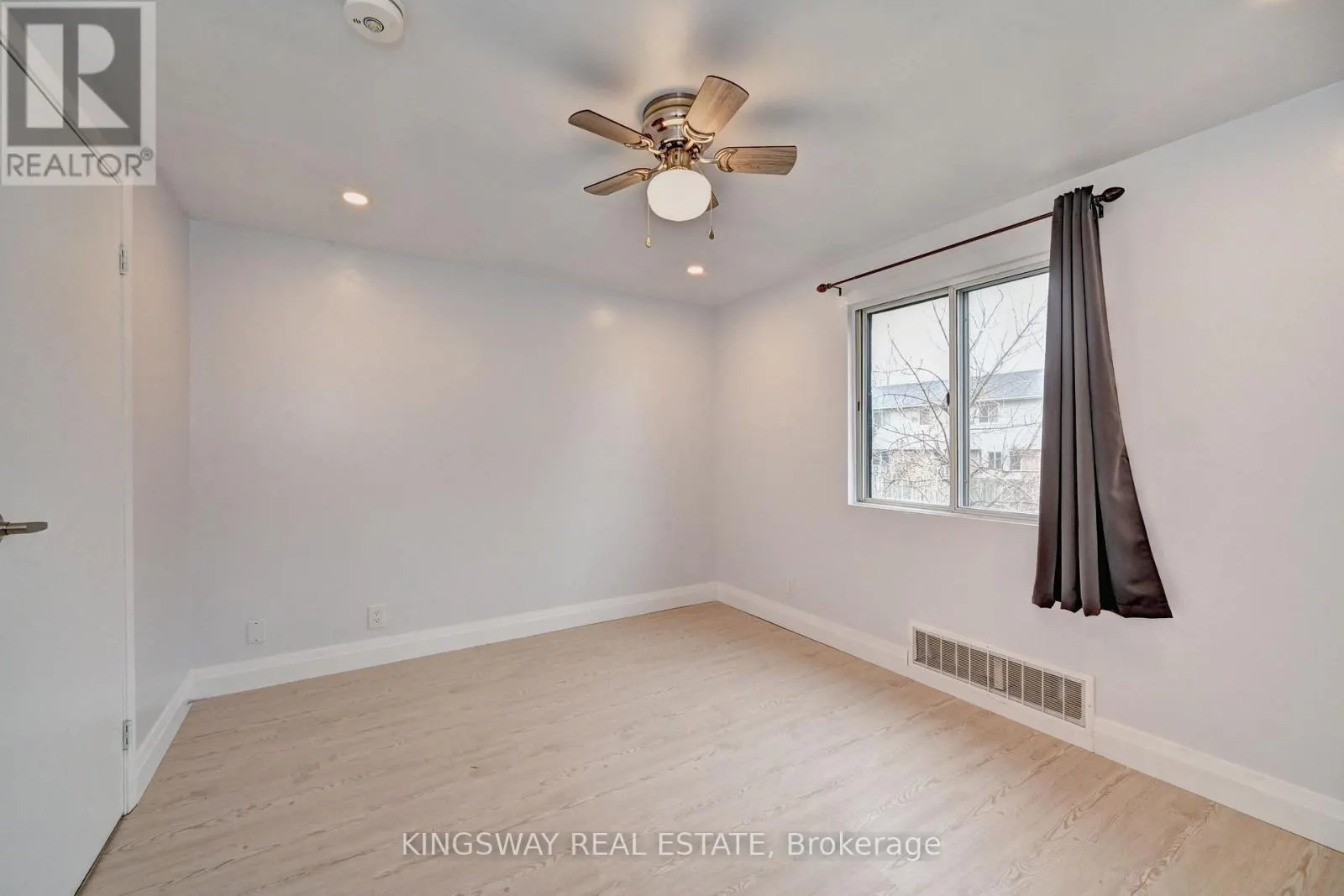 37 - 67 VALLEYVIEW ROAD