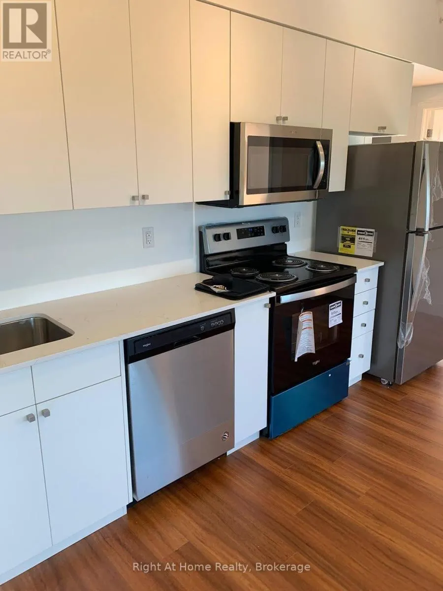308 - 1 WELLINGTON STREET, #308