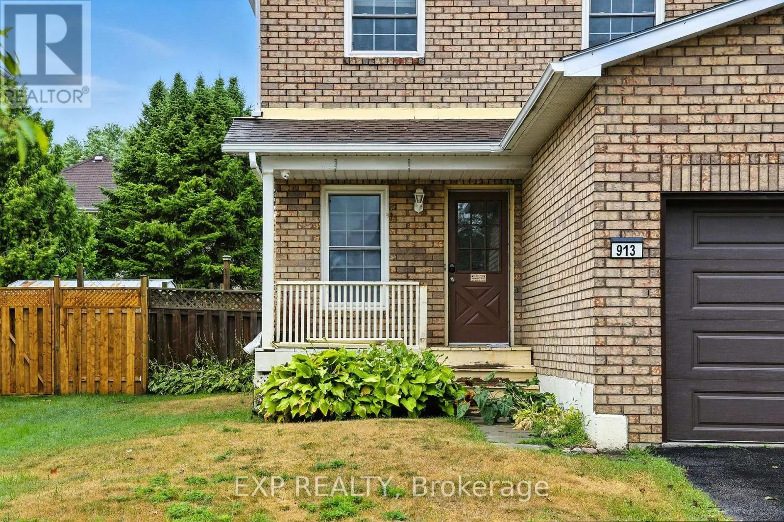 913 FAIRBANKS ROAD