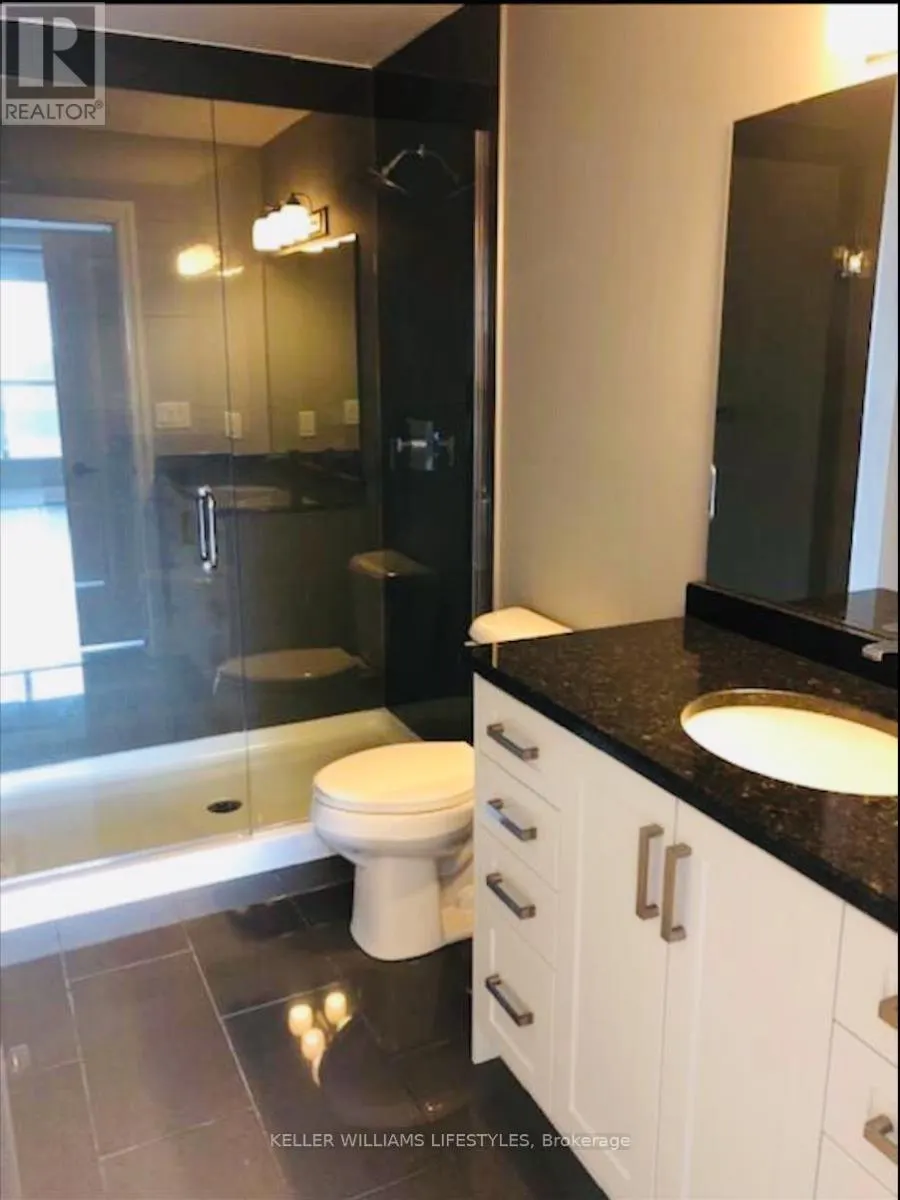 512 - 260 VILLAGE WALK BOULEVARD, #512