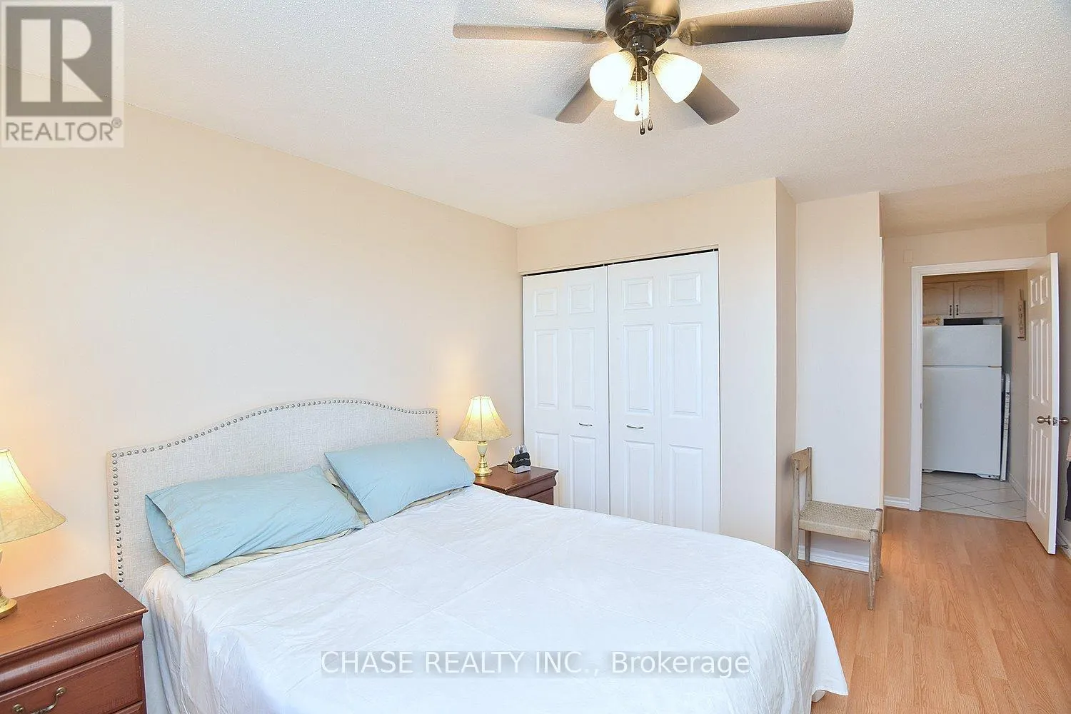 303 - 893 CONCESSION STREET