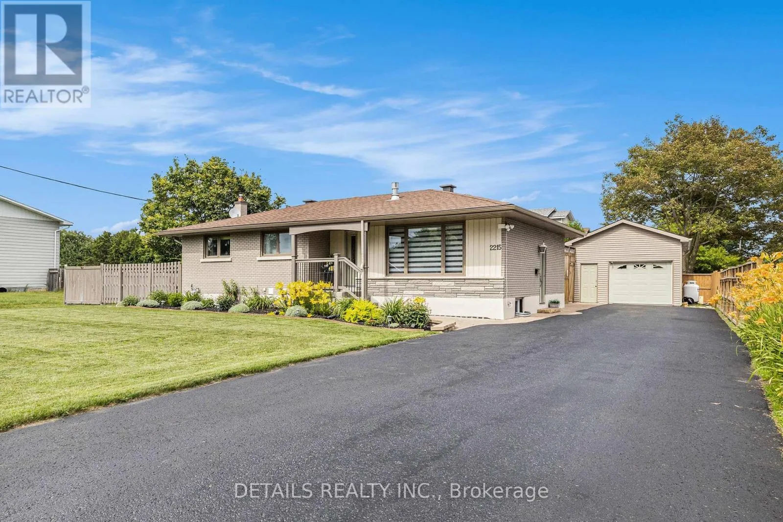 2215 BOYER ROAD