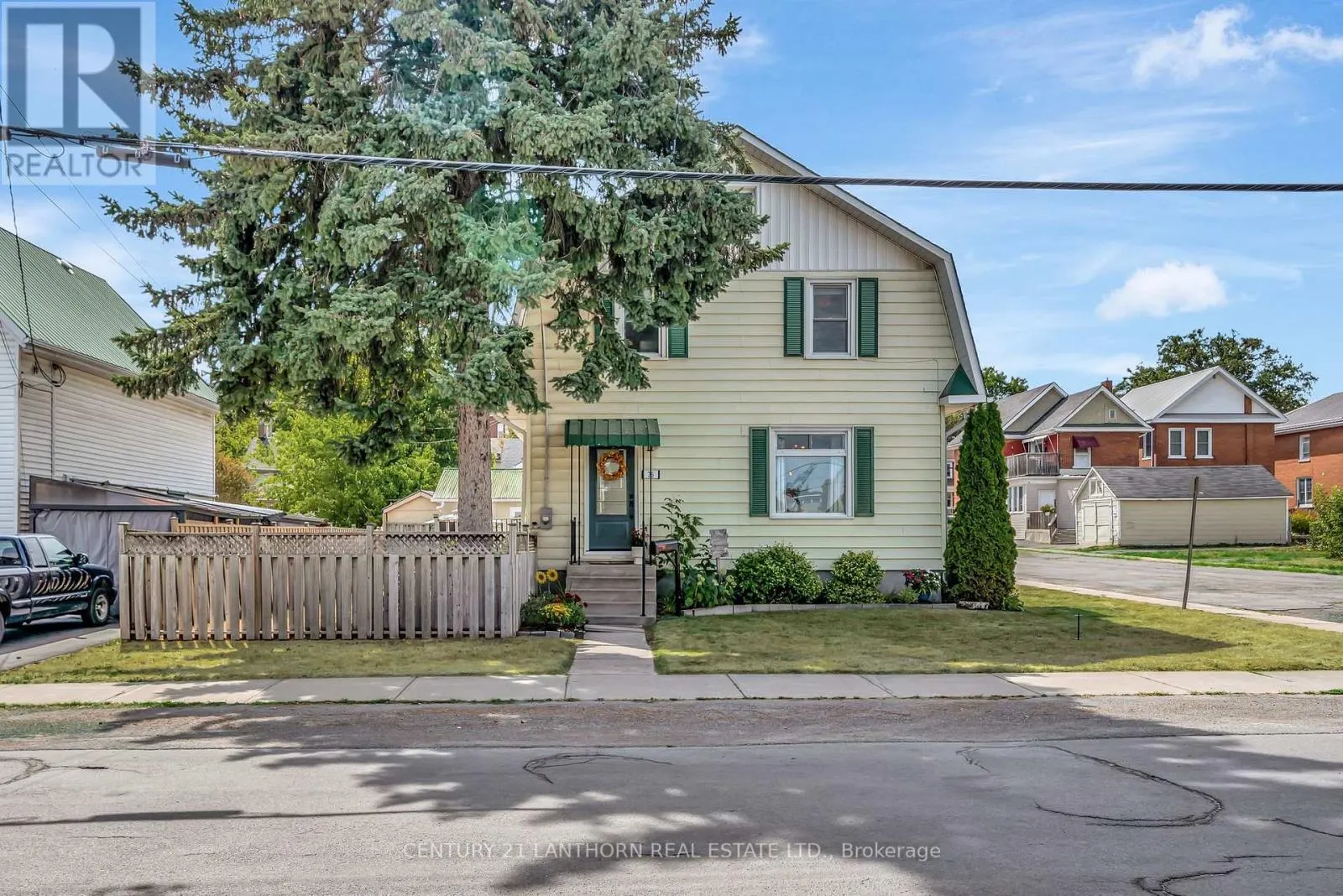 26 EVERETT STREET