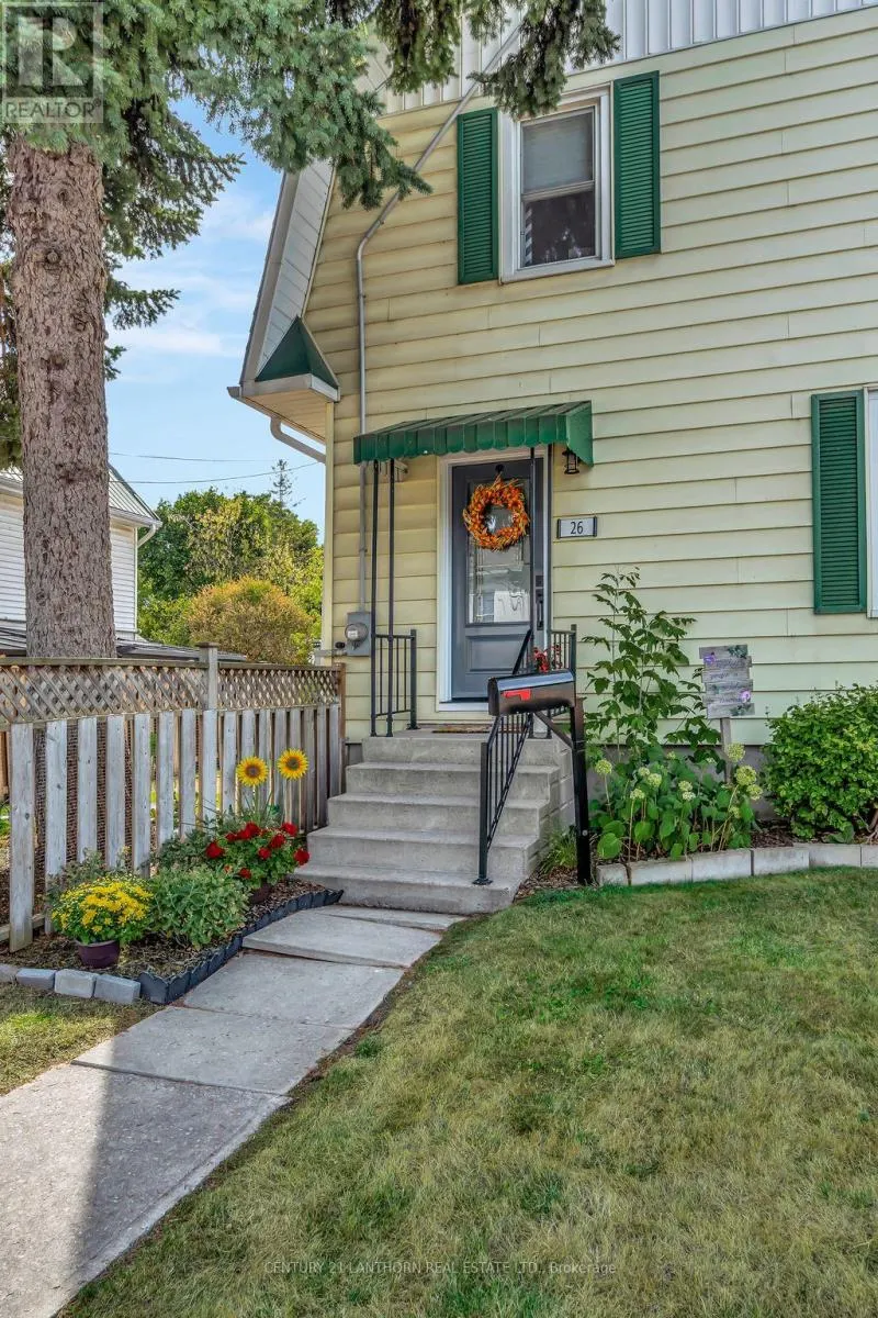 26 EVERETT STREET