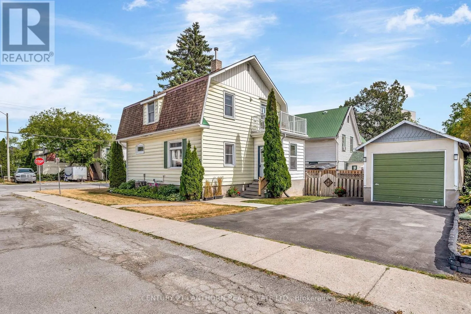 26 EVERETT STREET