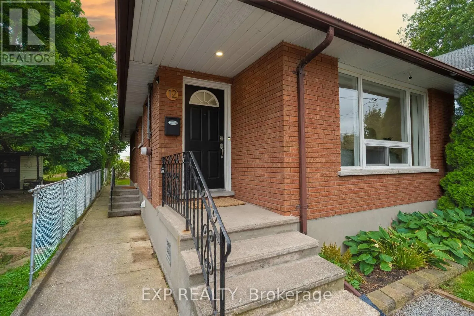 12 LAILEY STREET
