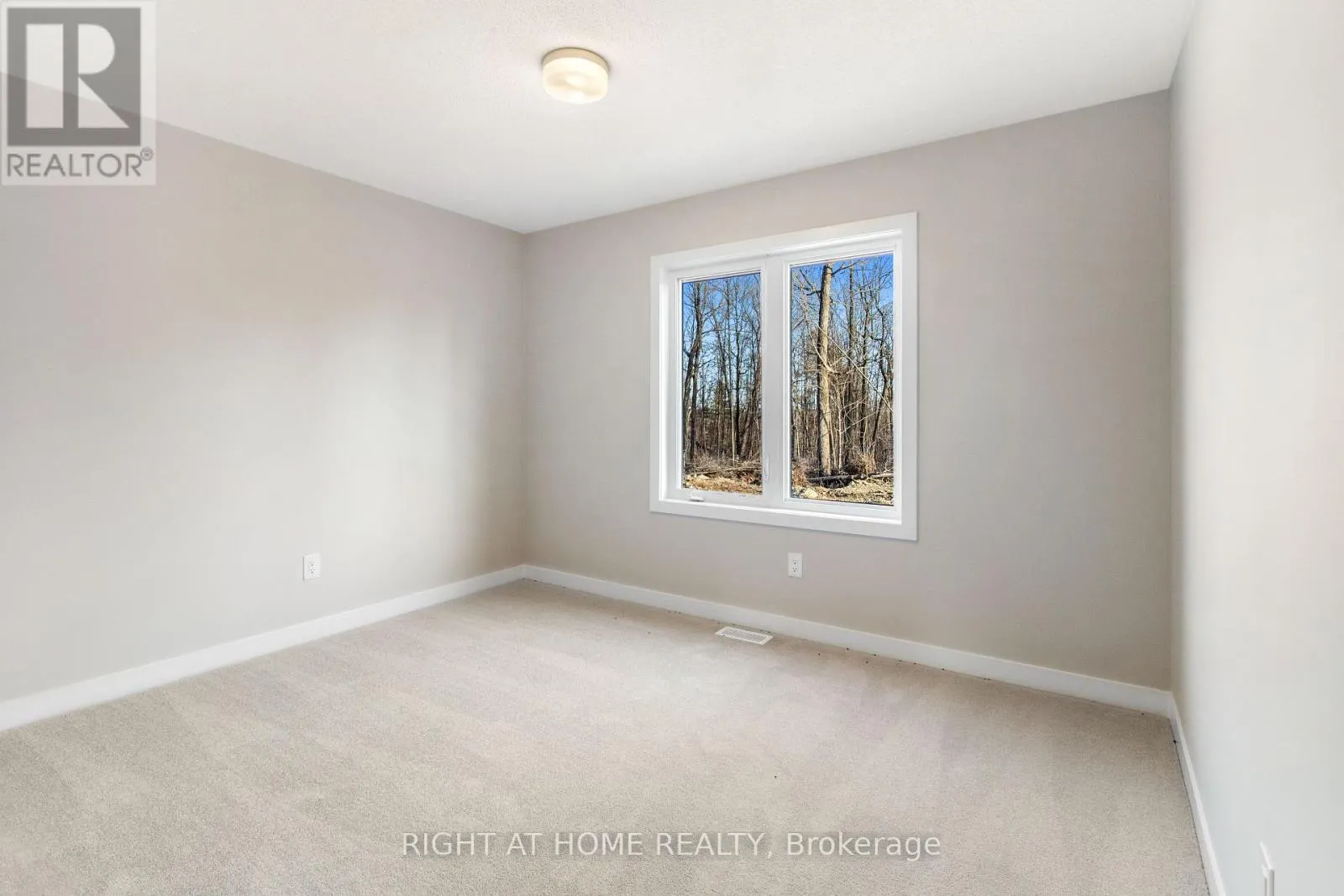 376 APPALACHIAN CIRCLE