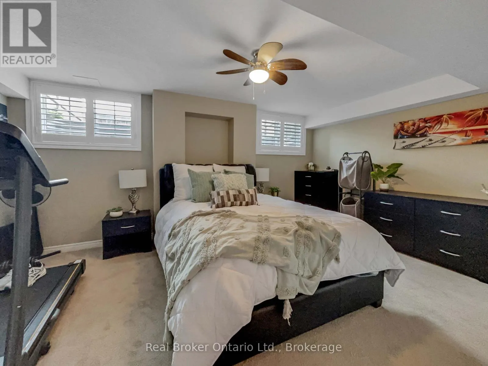 656B - 656 WOODLAWN ROAD E, #656B