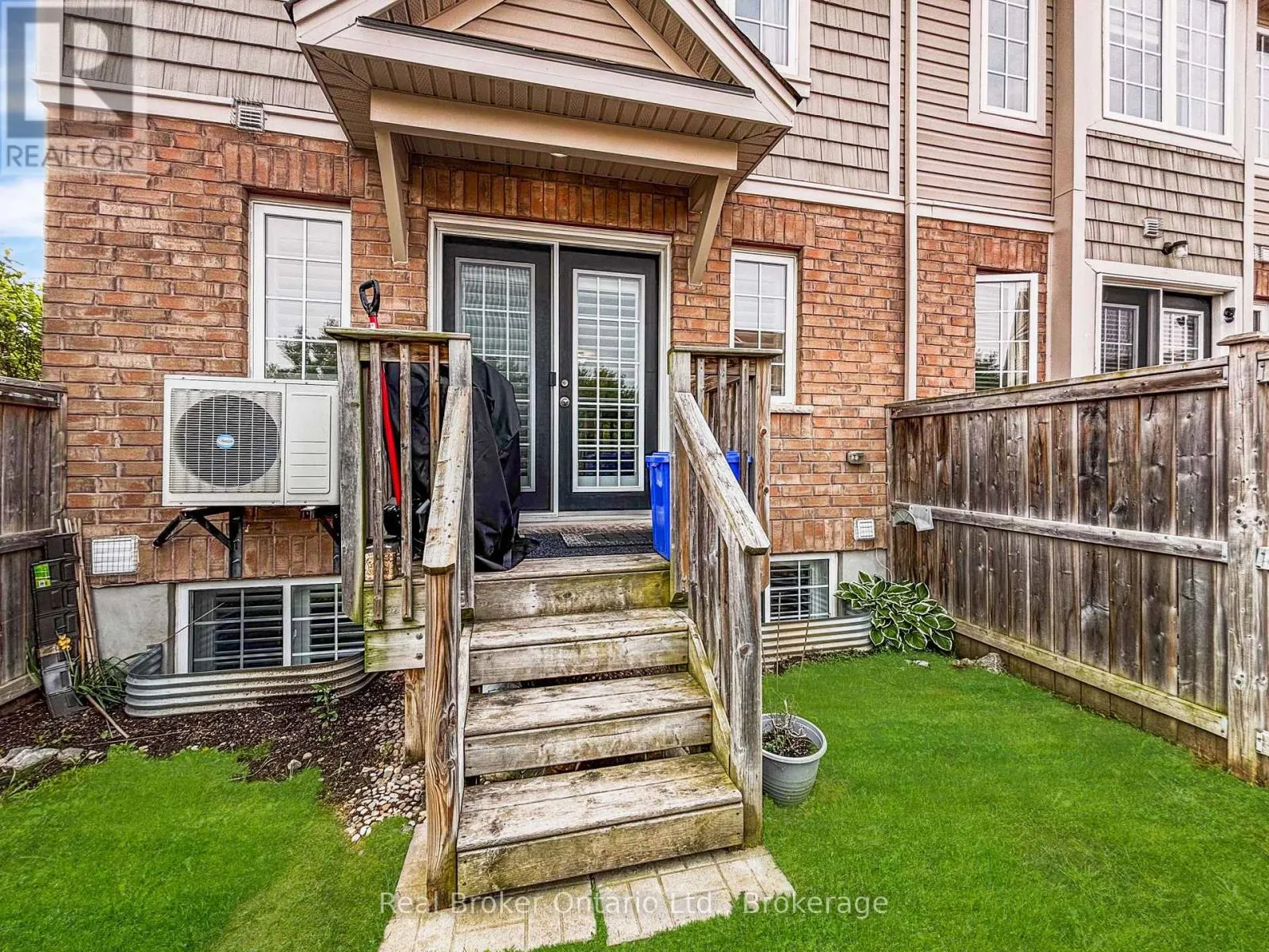 656B - 656 WOODLAWN ROAD E, #656B