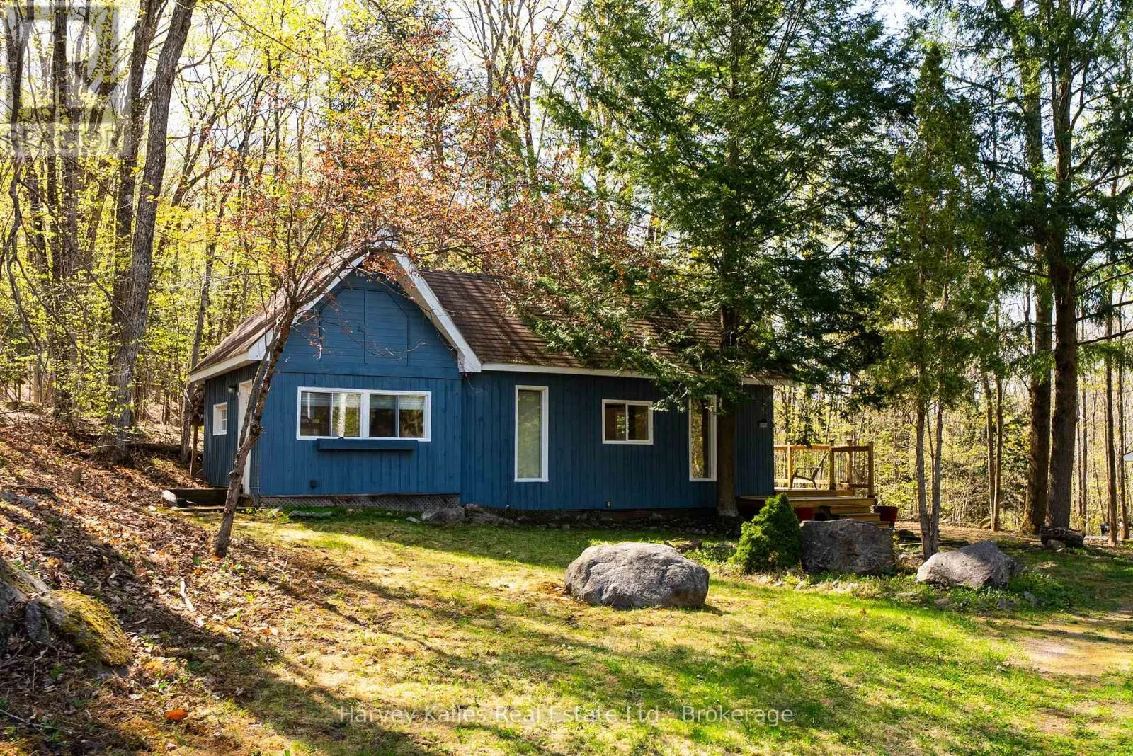 21 TODHOLM DRIVE
