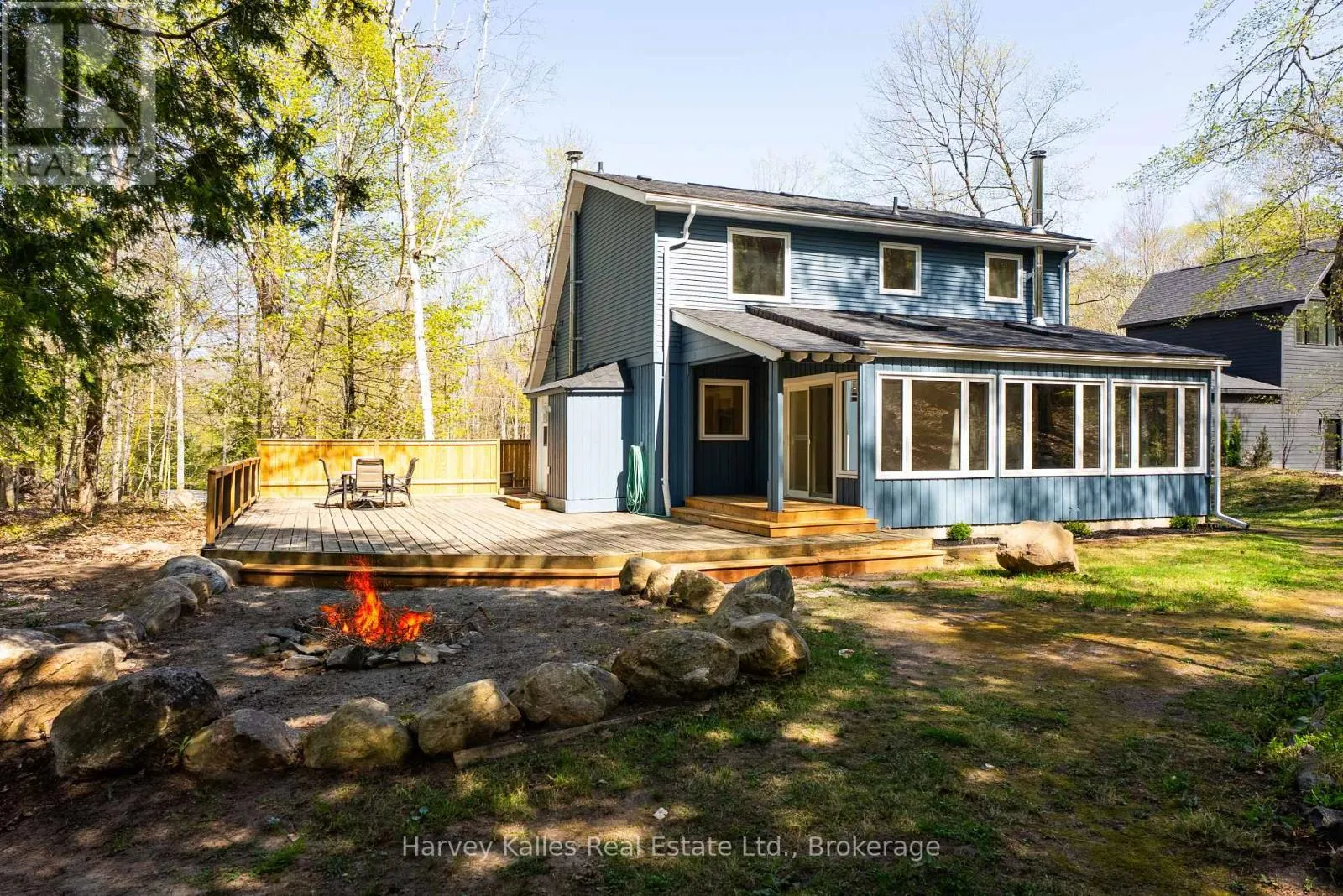 21 TODHOLM DRIVE