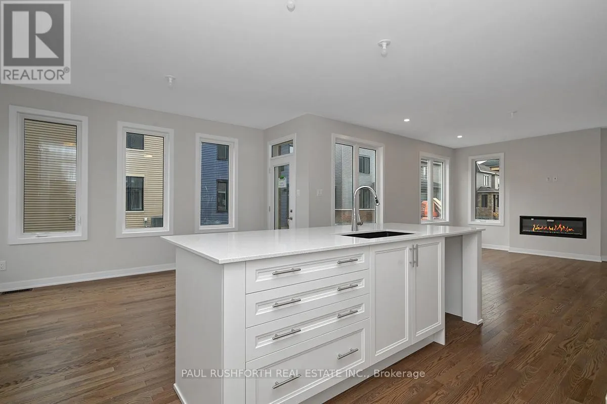 336 PENINSULA ROAD