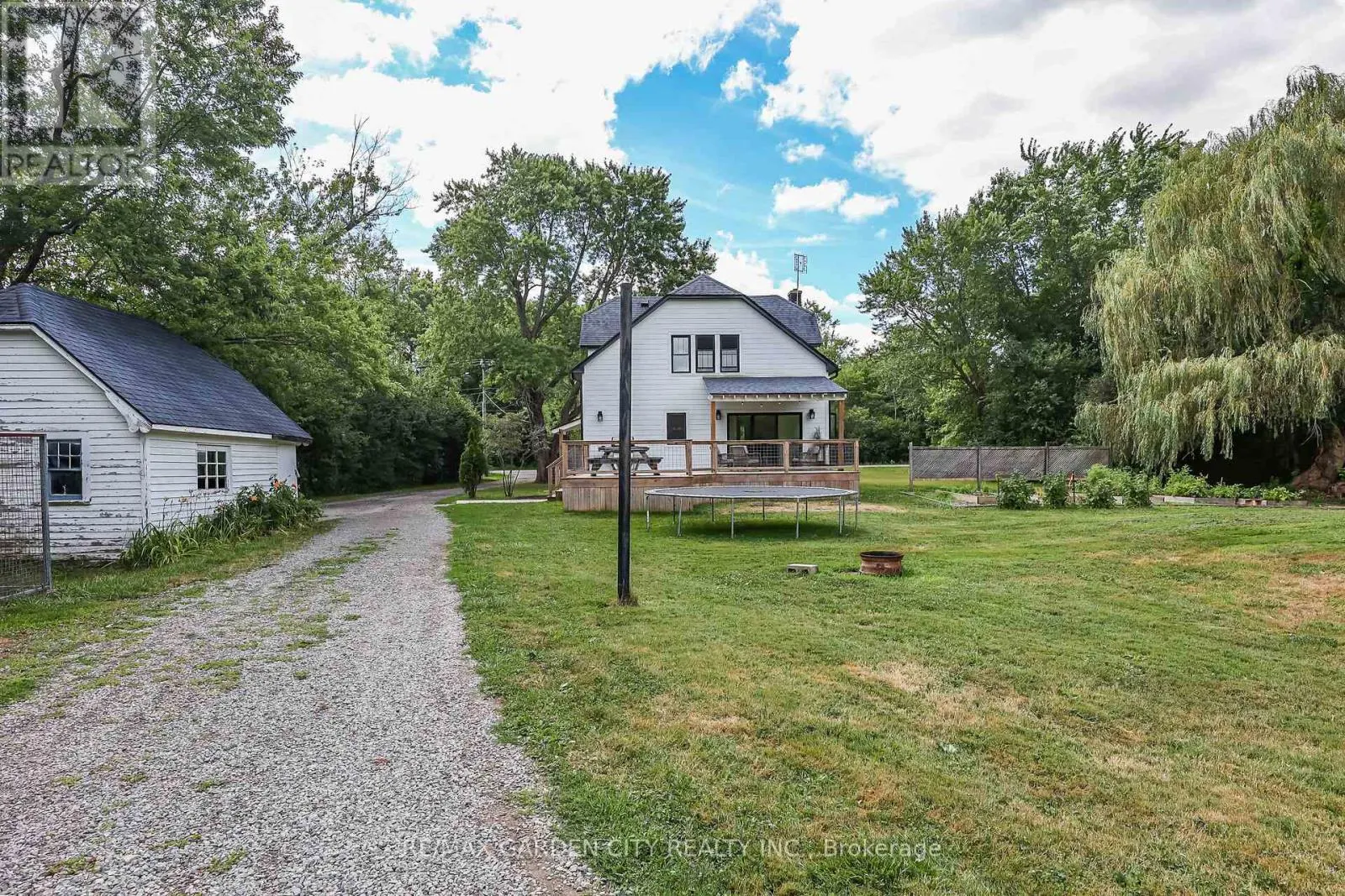 1858 TOWNLINE ROAD