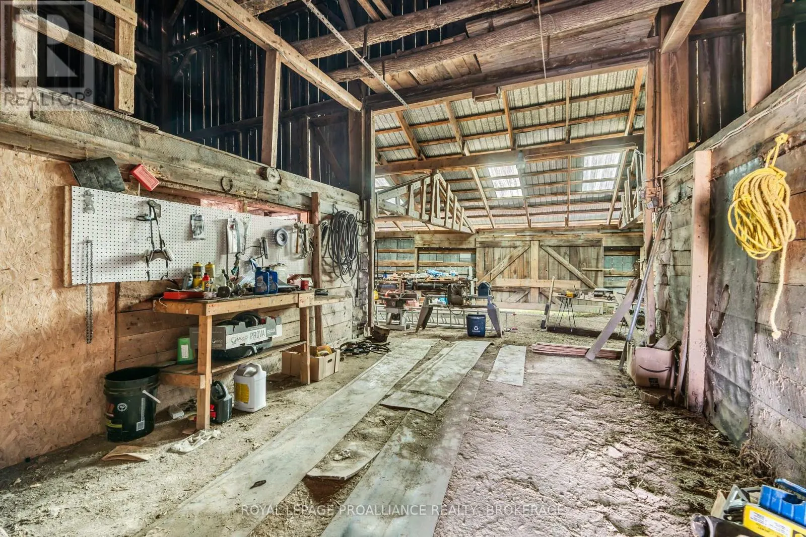 1551 COUNTY ROAD 1 EAST
