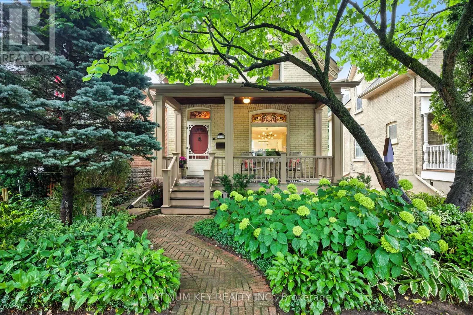 119 TECUMSEH AVENUE E