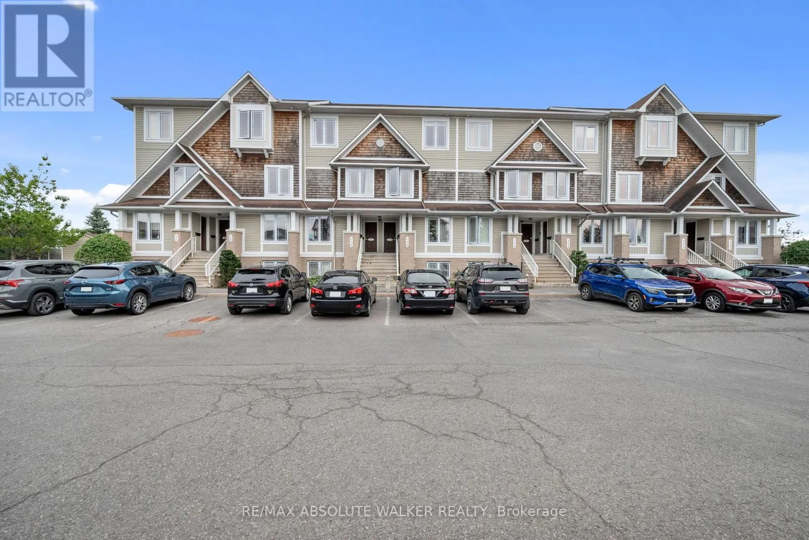 102 BRENTMORE PRIVATE