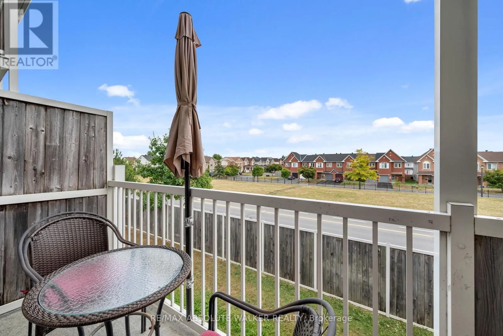 102 BRENTMORE PRIVATE