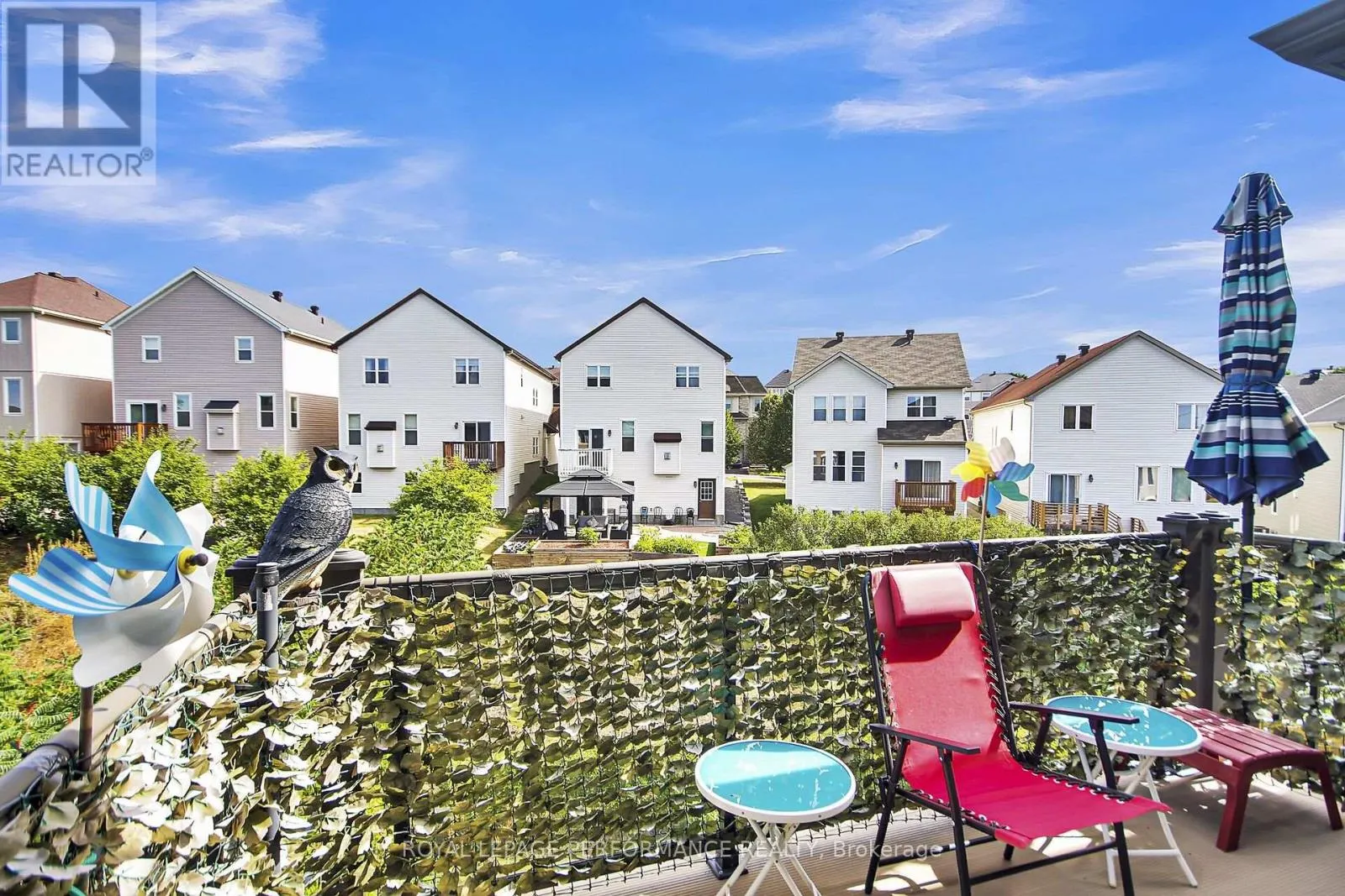 302 - 130 GUELPH PRIVATE