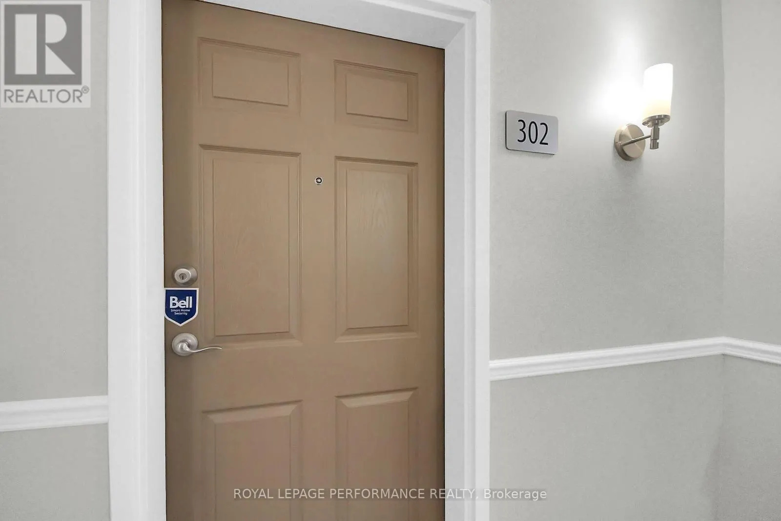 302 - 130 GUELPH PRIVATE