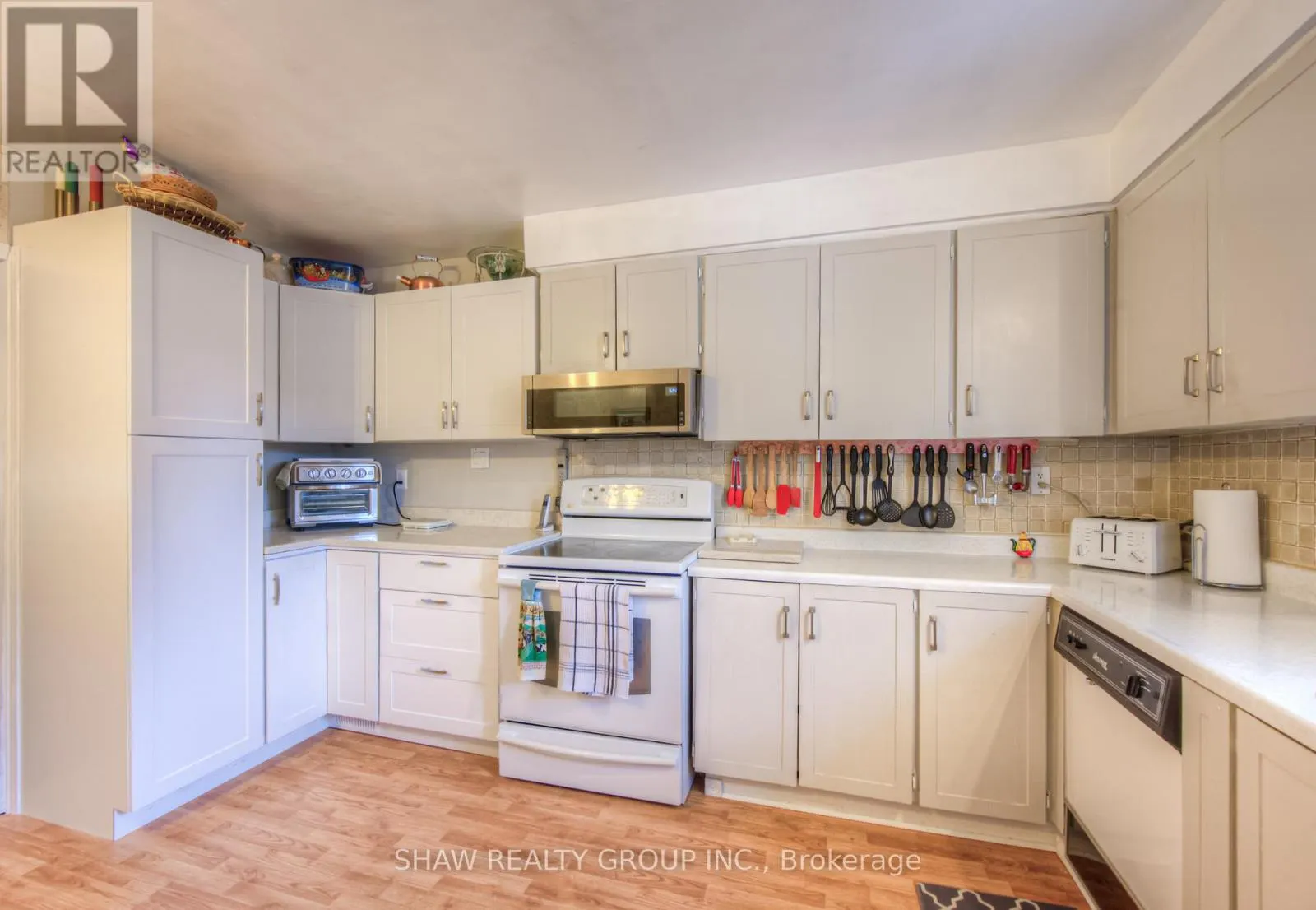 1745 BRIARWOOD DRIVE