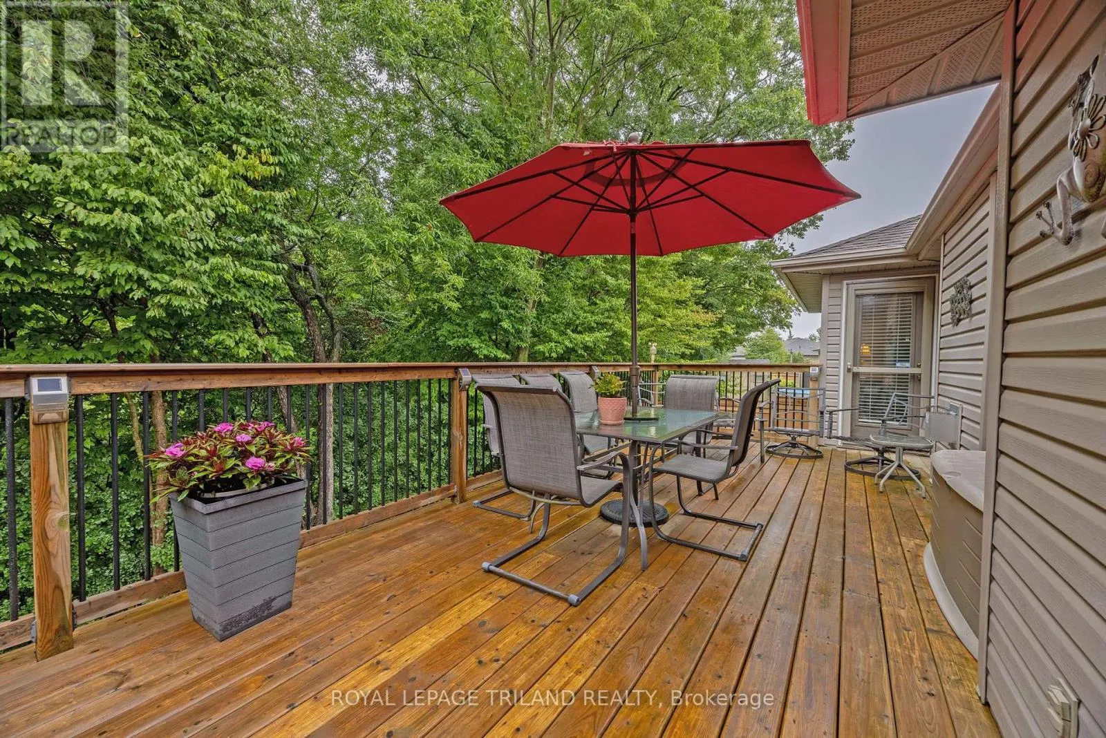 45 MC GREGOR COURT