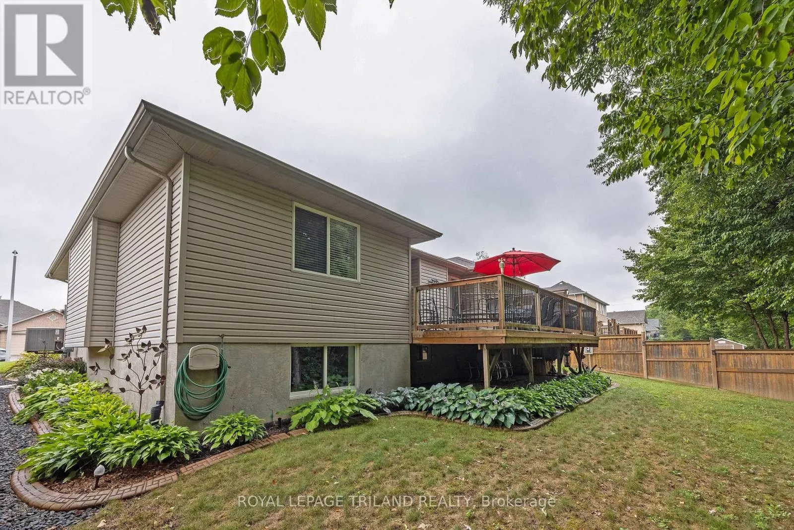 45 MC GREGOR COURT