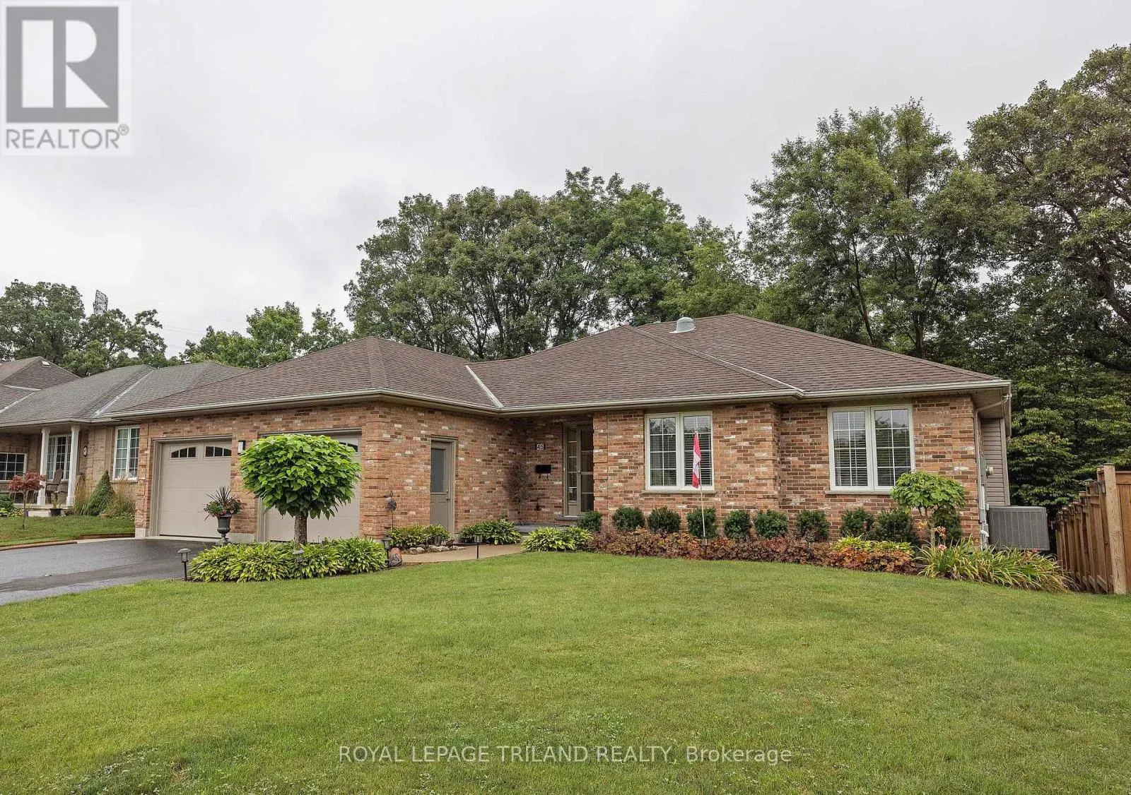 45 MC GREGOR COURT
